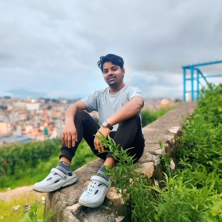 @एक मुसाफिर
