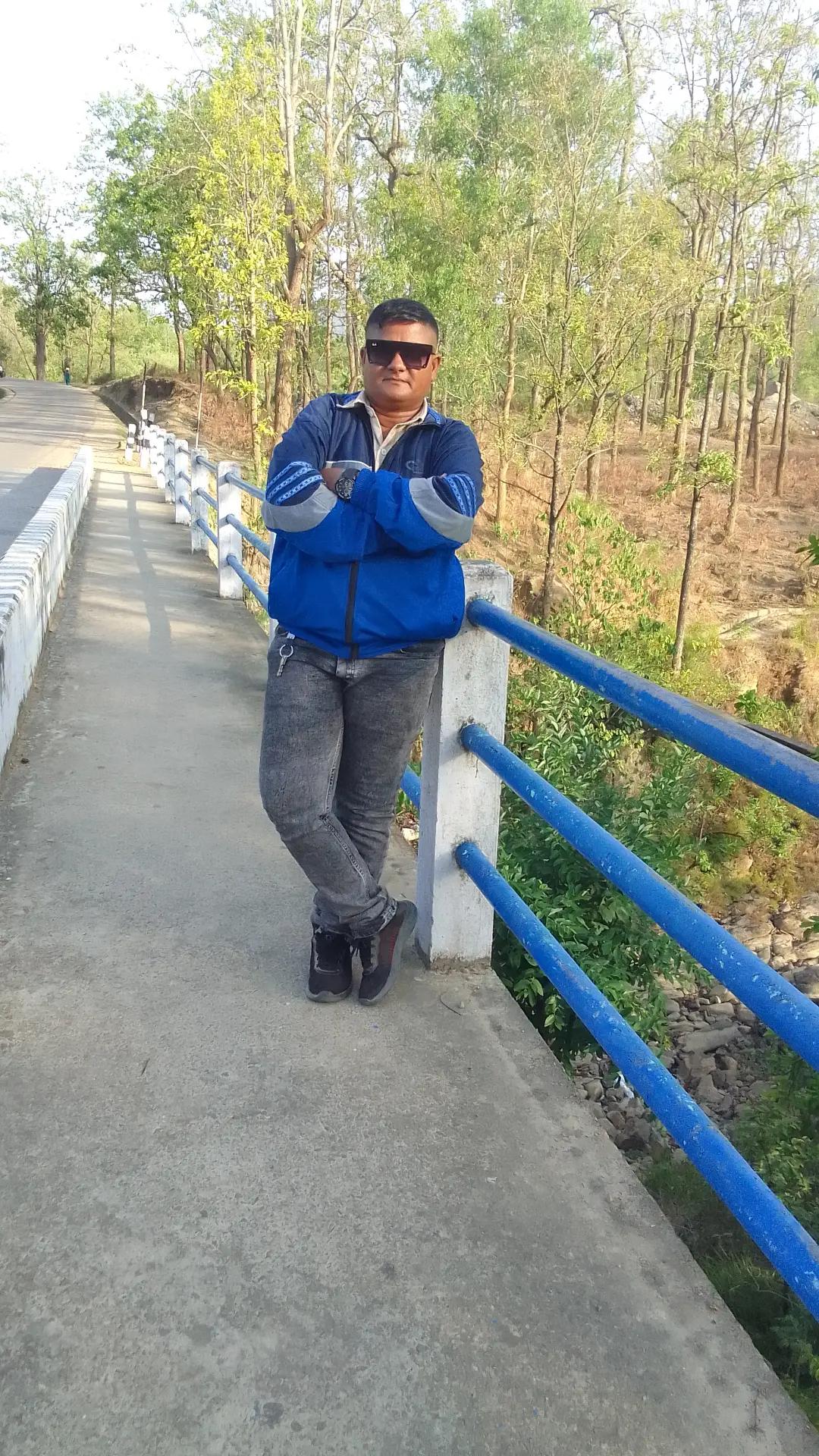 @कृष्ण गोदार