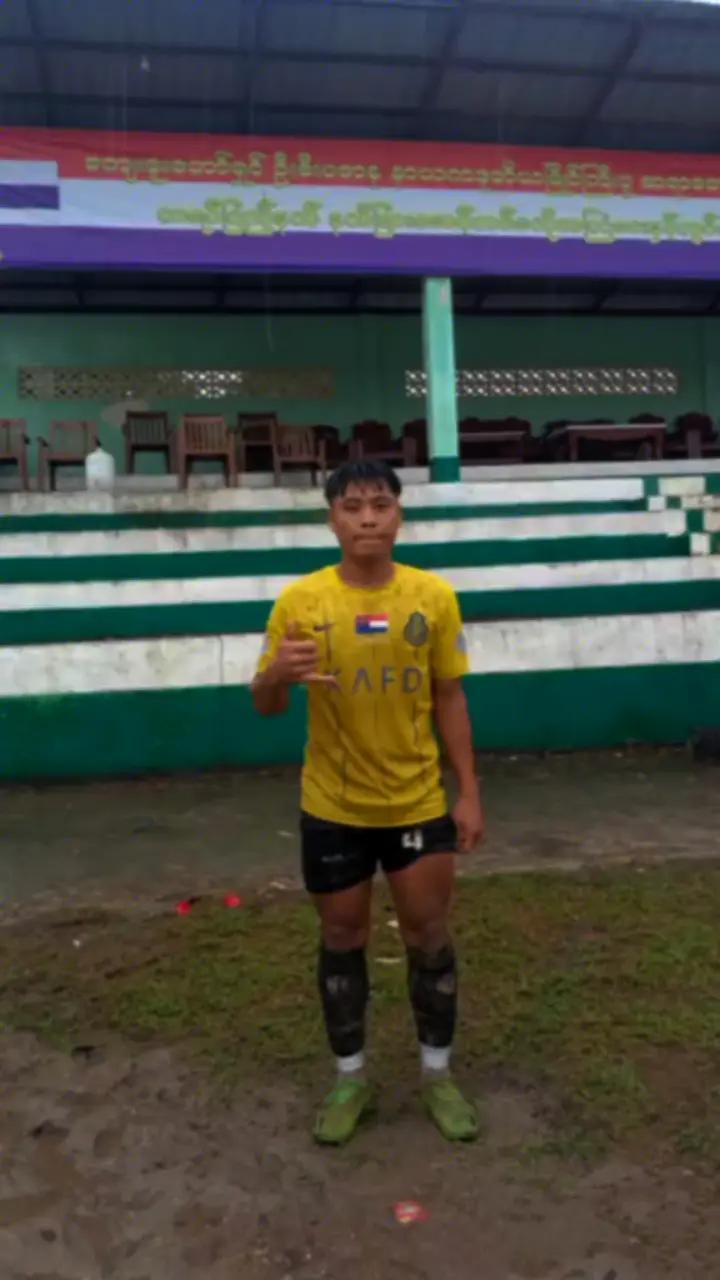 @ẞaw  Âûñg Phyø🧒🐵