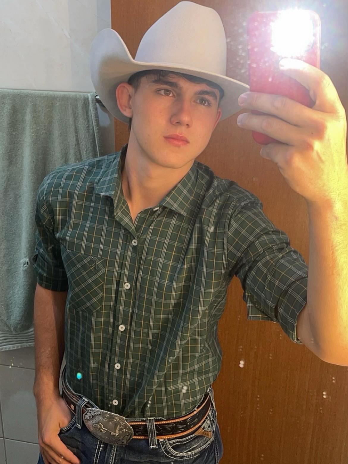 @Vituri🤠