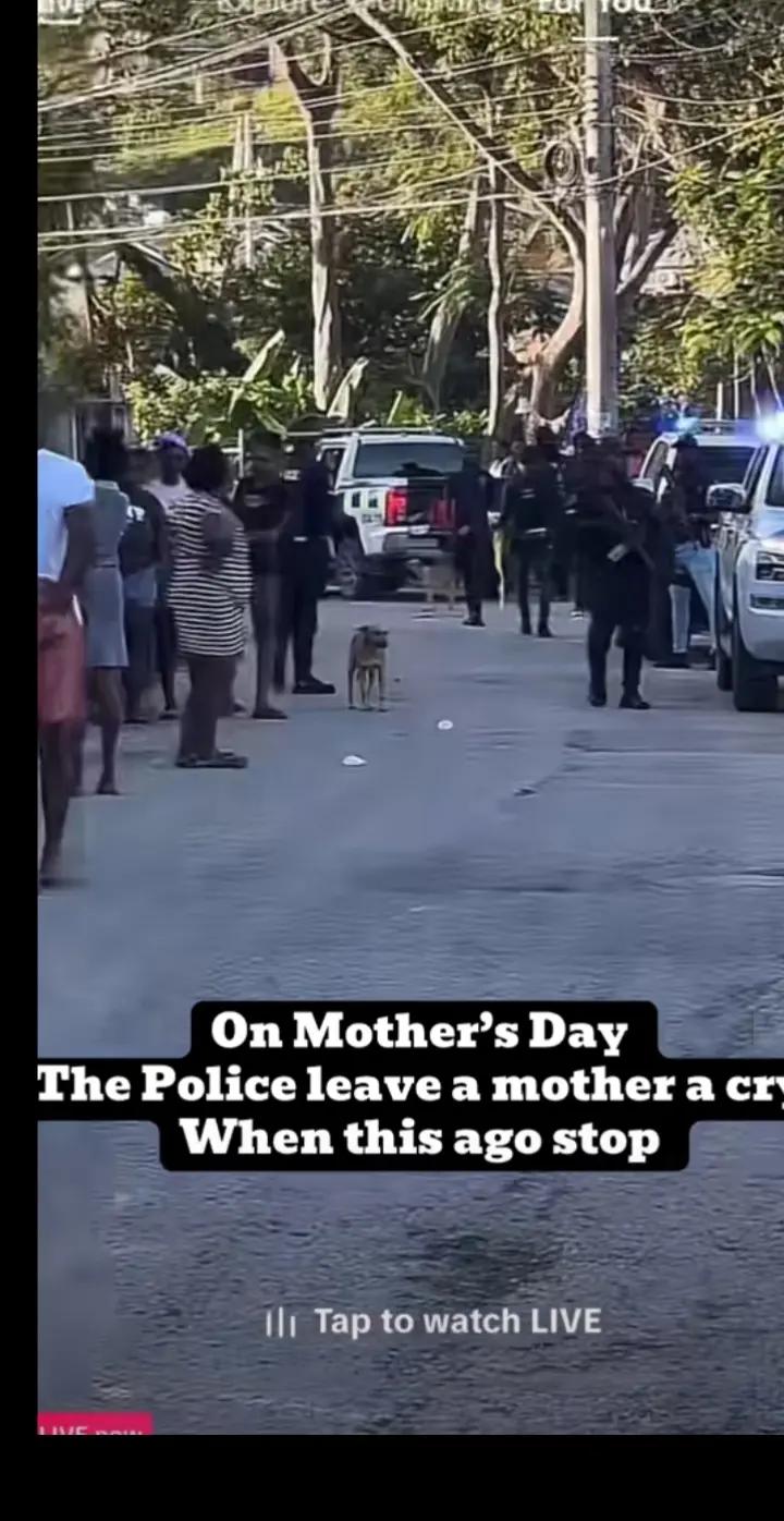 @Derval Maroon✊️