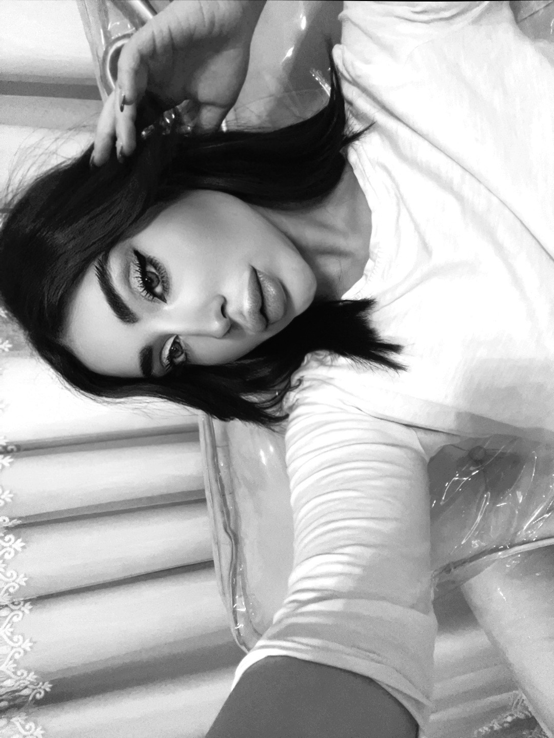 @melikazangene