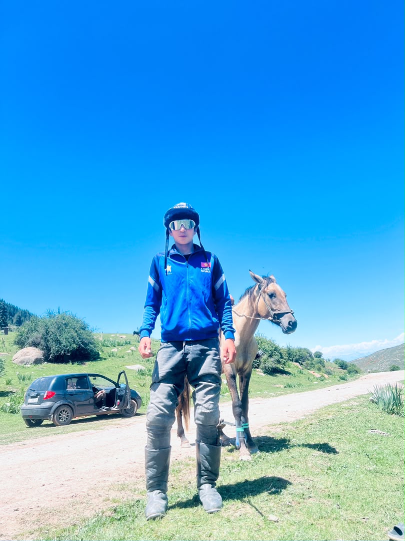 @almazbekovv