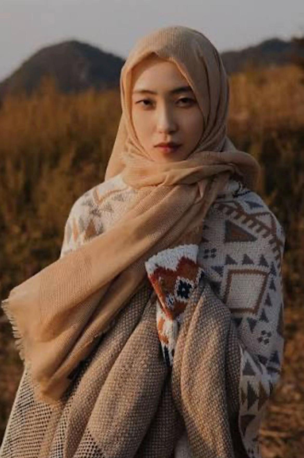 @Zoya shazadi