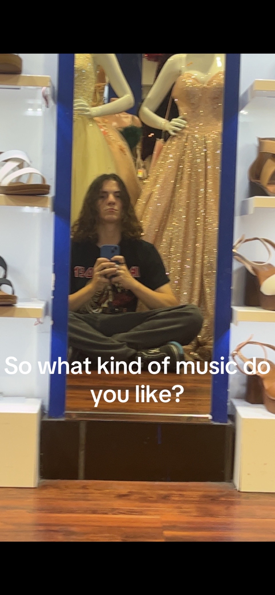 @𒉭