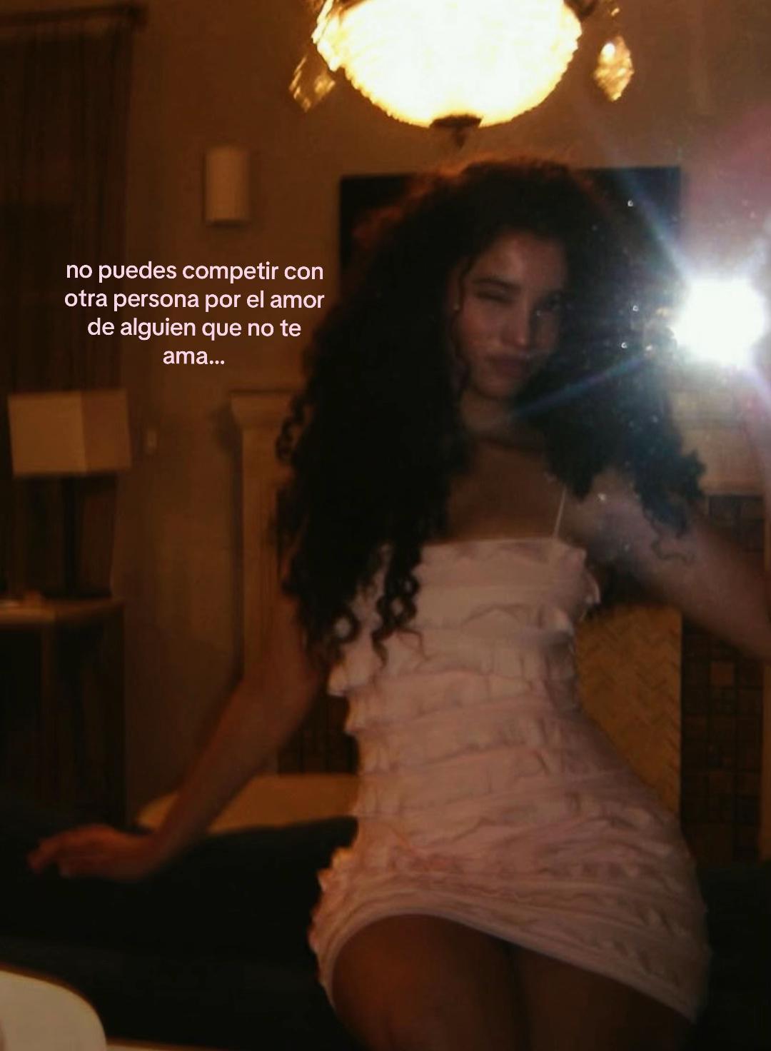 @⋆ sam 💫