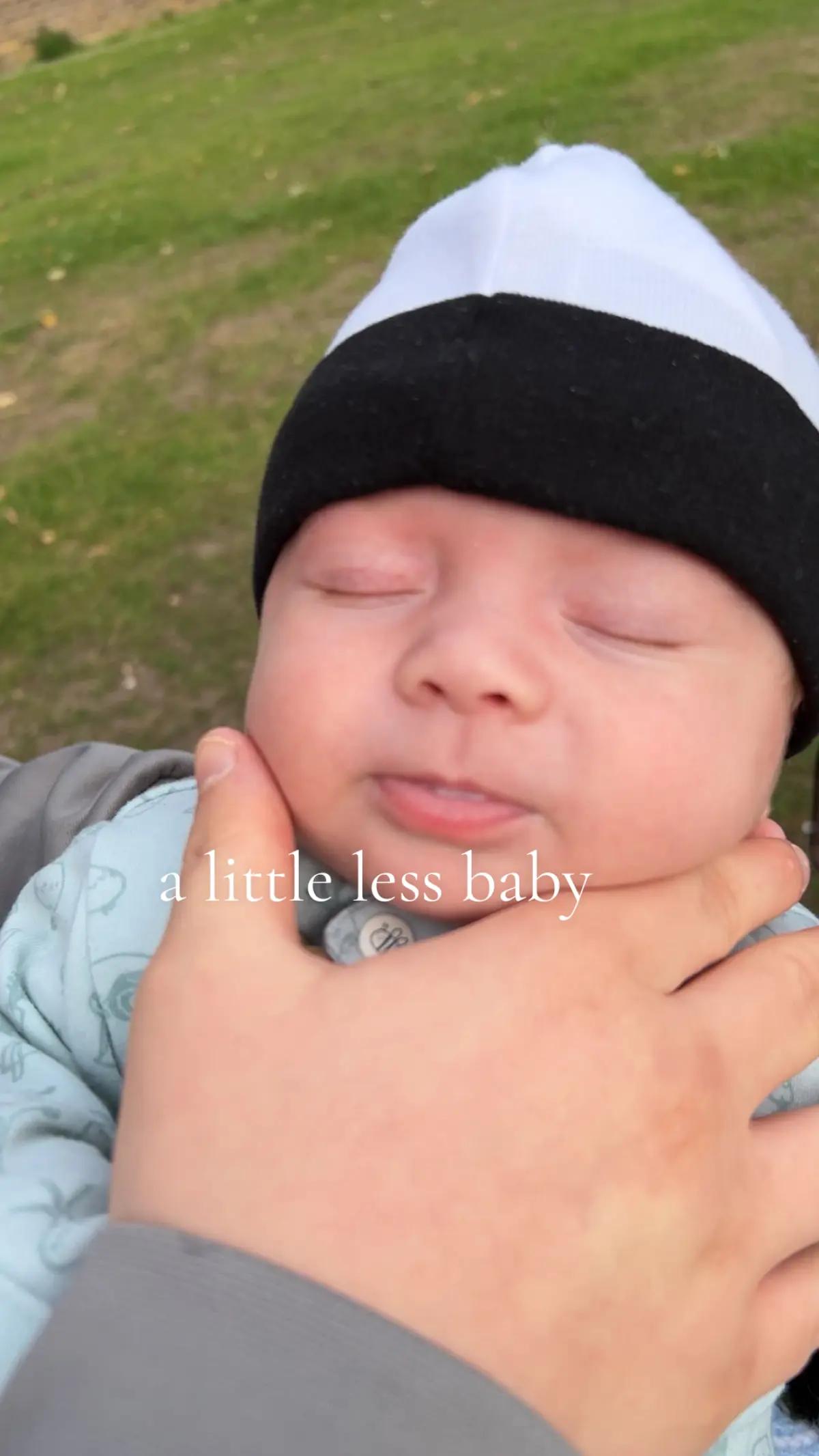 @Ashleigh.teenmama2under2♡
