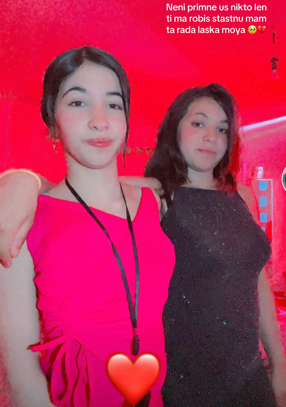 @Danielka love Julka 🩷💋❤️🦋🫶