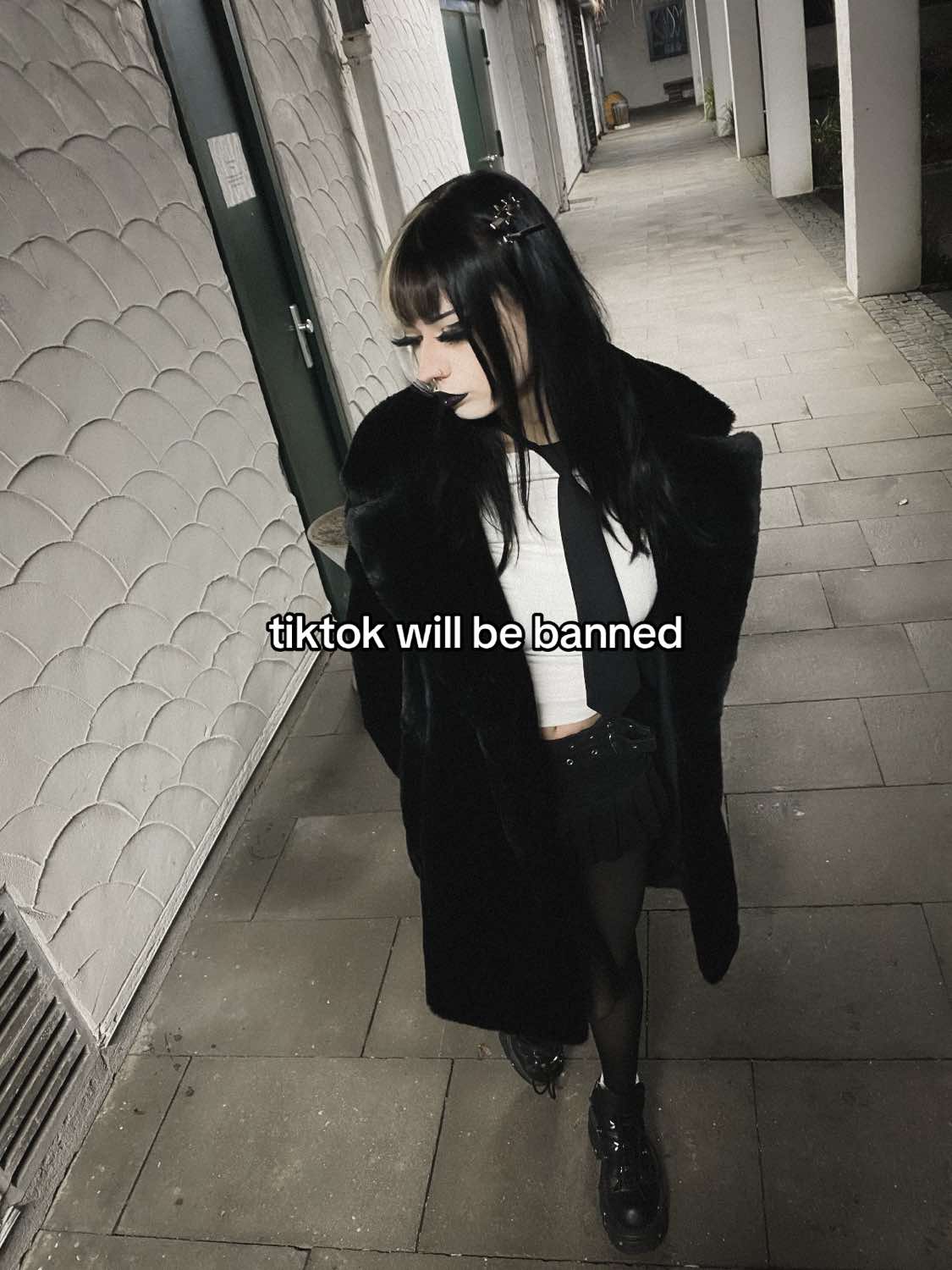 @cl0udyfield