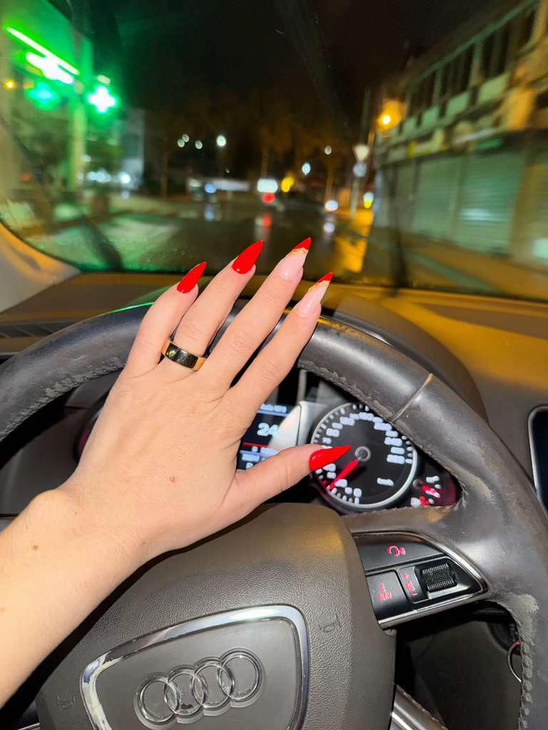 @Nails_by_Gana