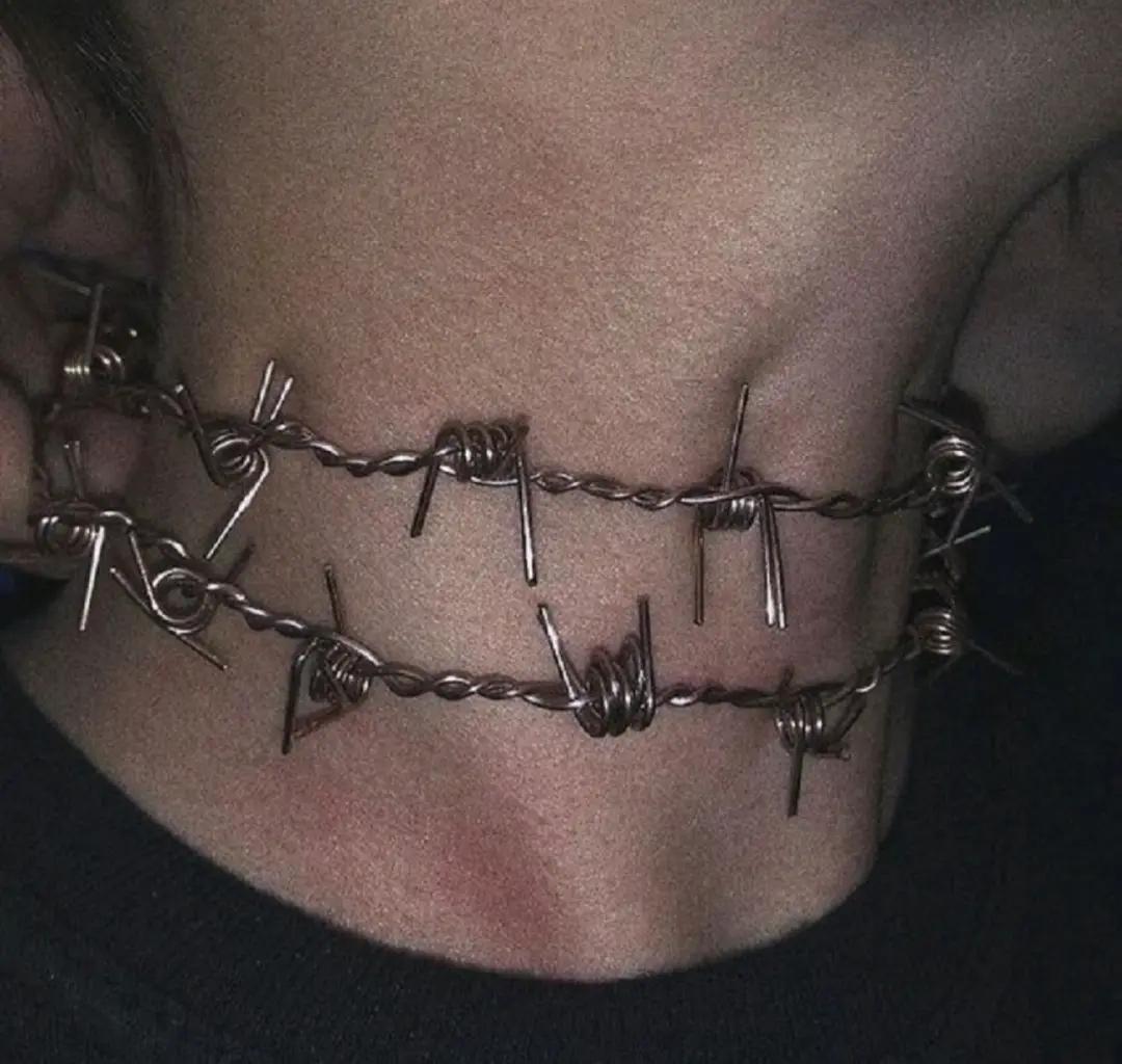 @אלוהים הוא תקווה 𖣂