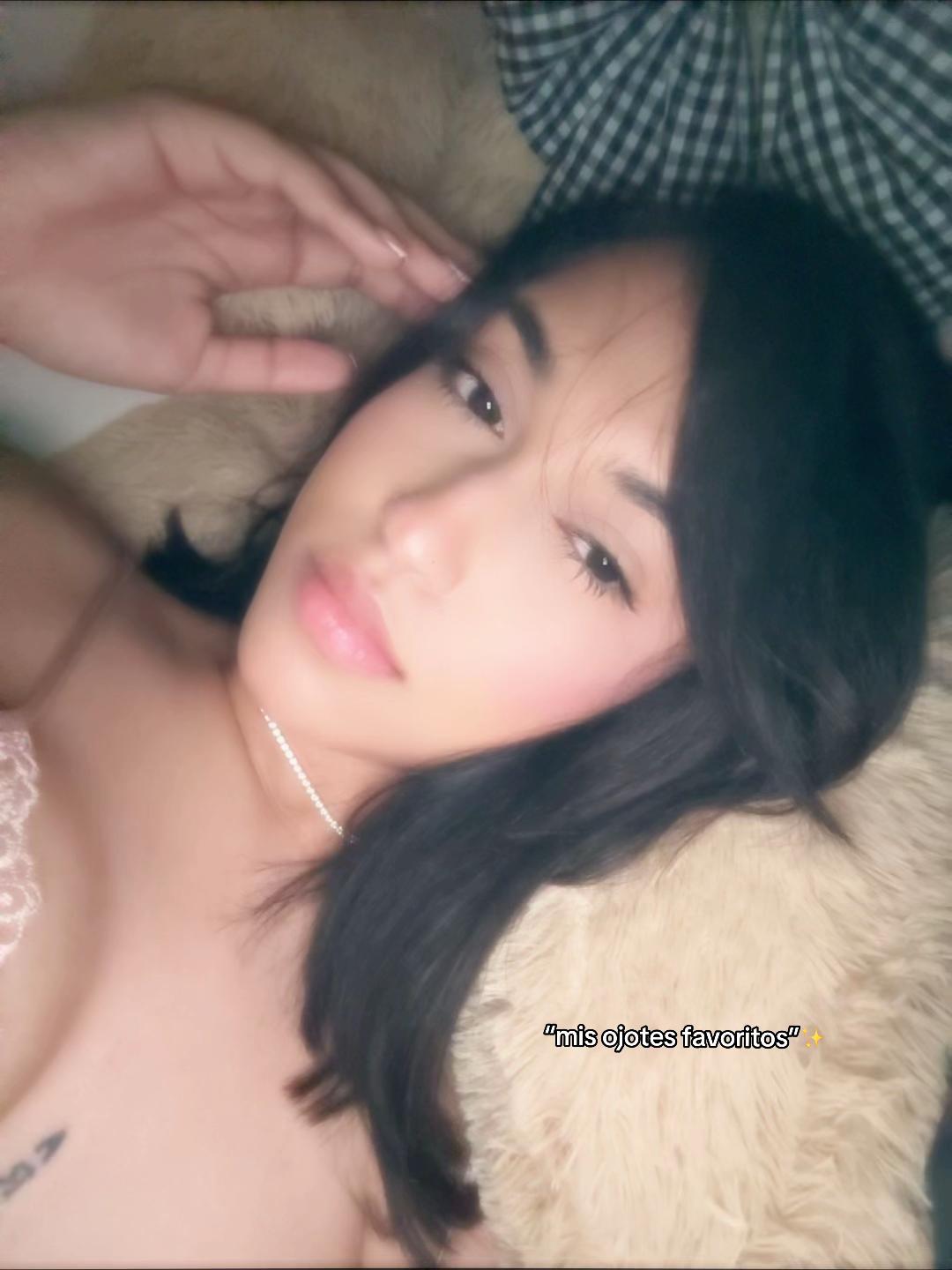 @Nayely Cruz♱