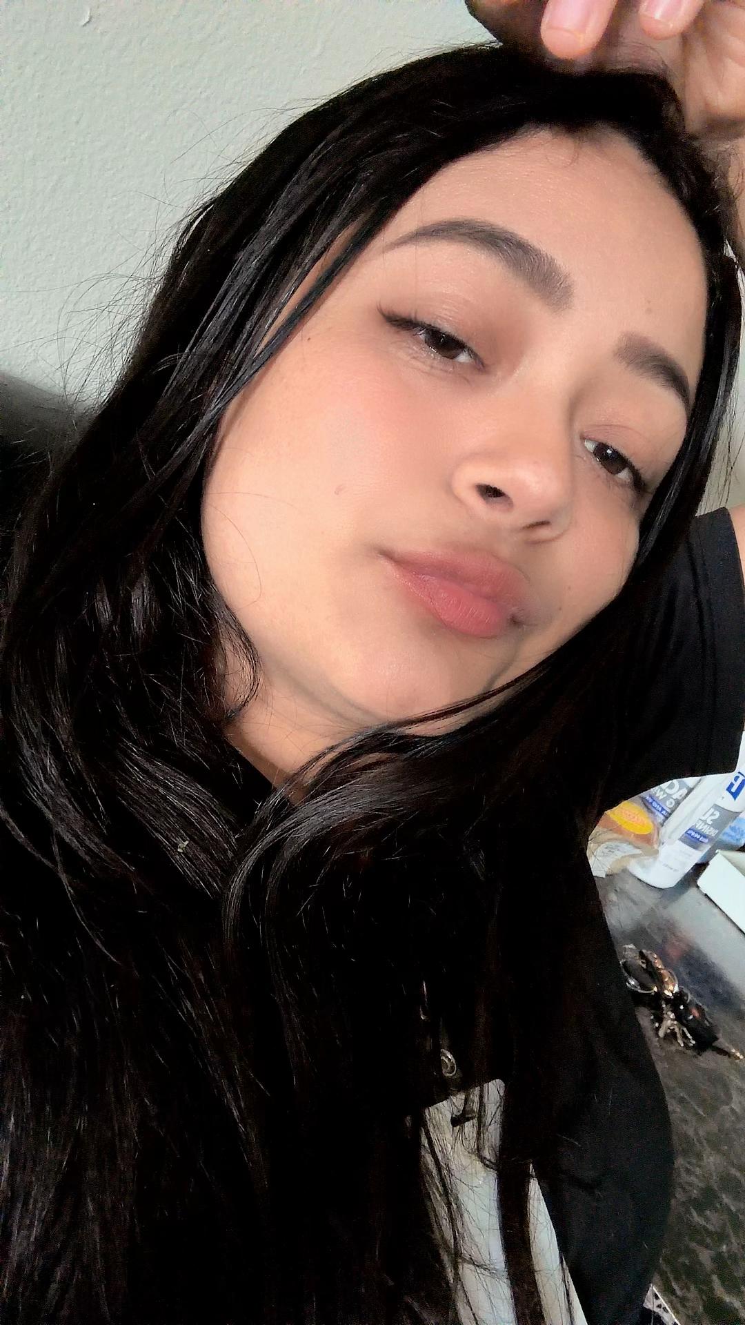 @Katy Burgos🇪🇨