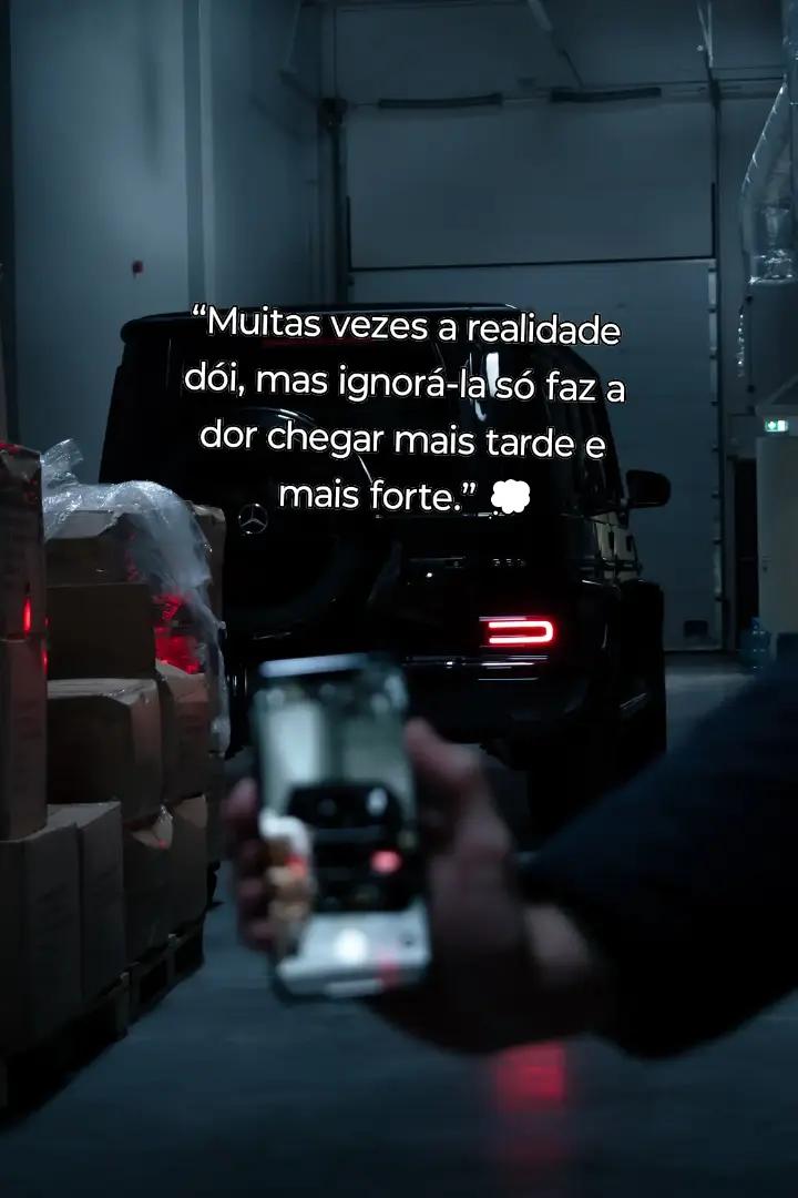 @𝓙𝓾𝓼𝓽 𝓶𝓮...🤿💸