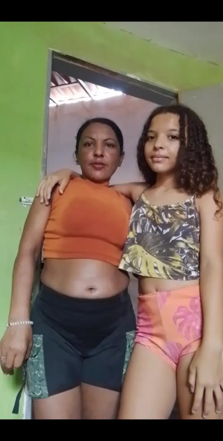 @Mariahozana_