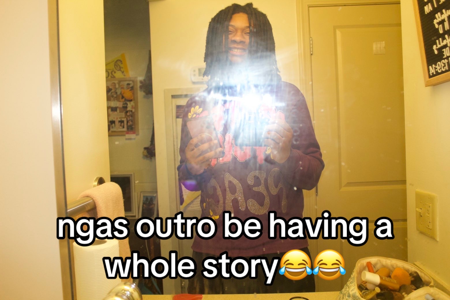 @TWEEZNEXTDOOR