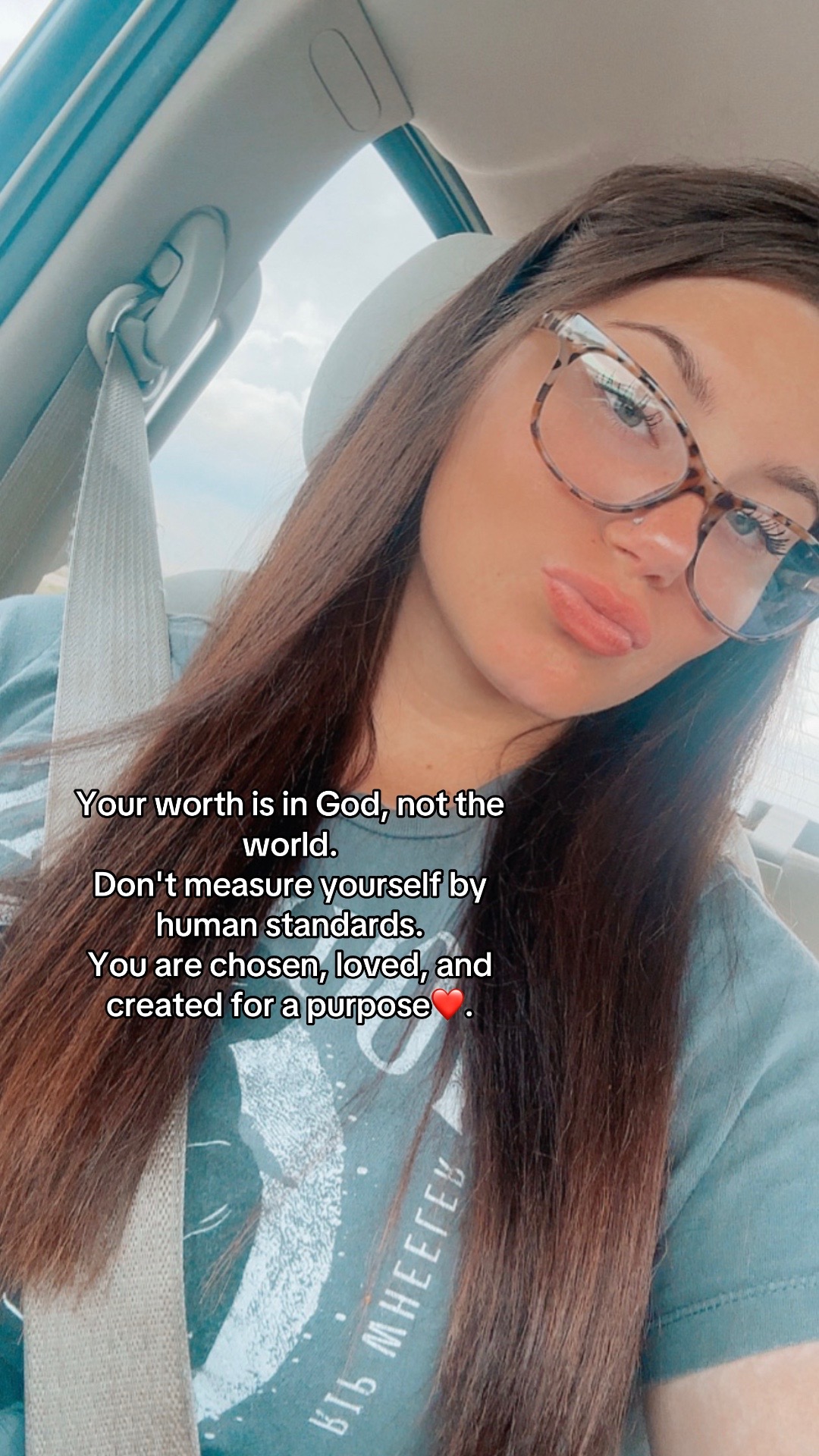@Gabby🦆🖤‼️..
