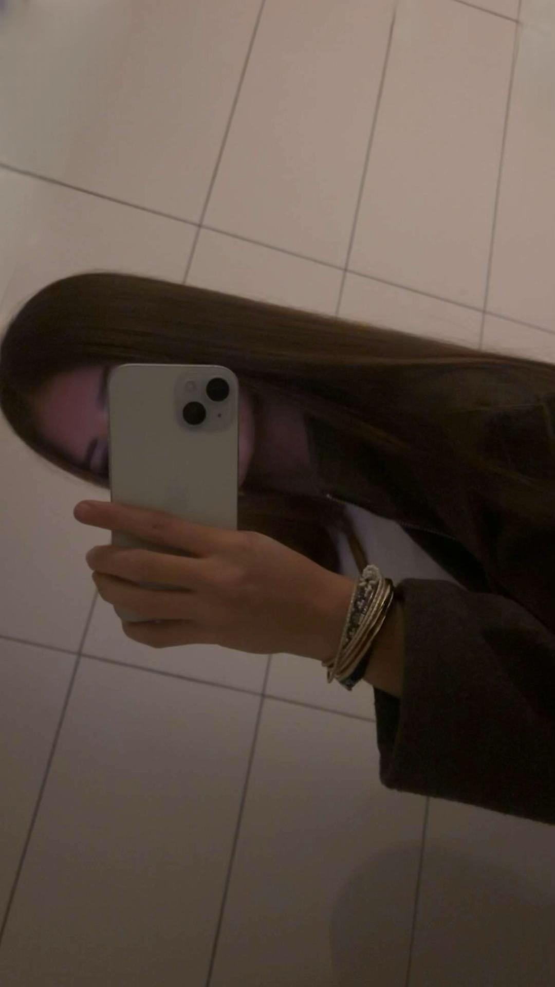 @𝓘