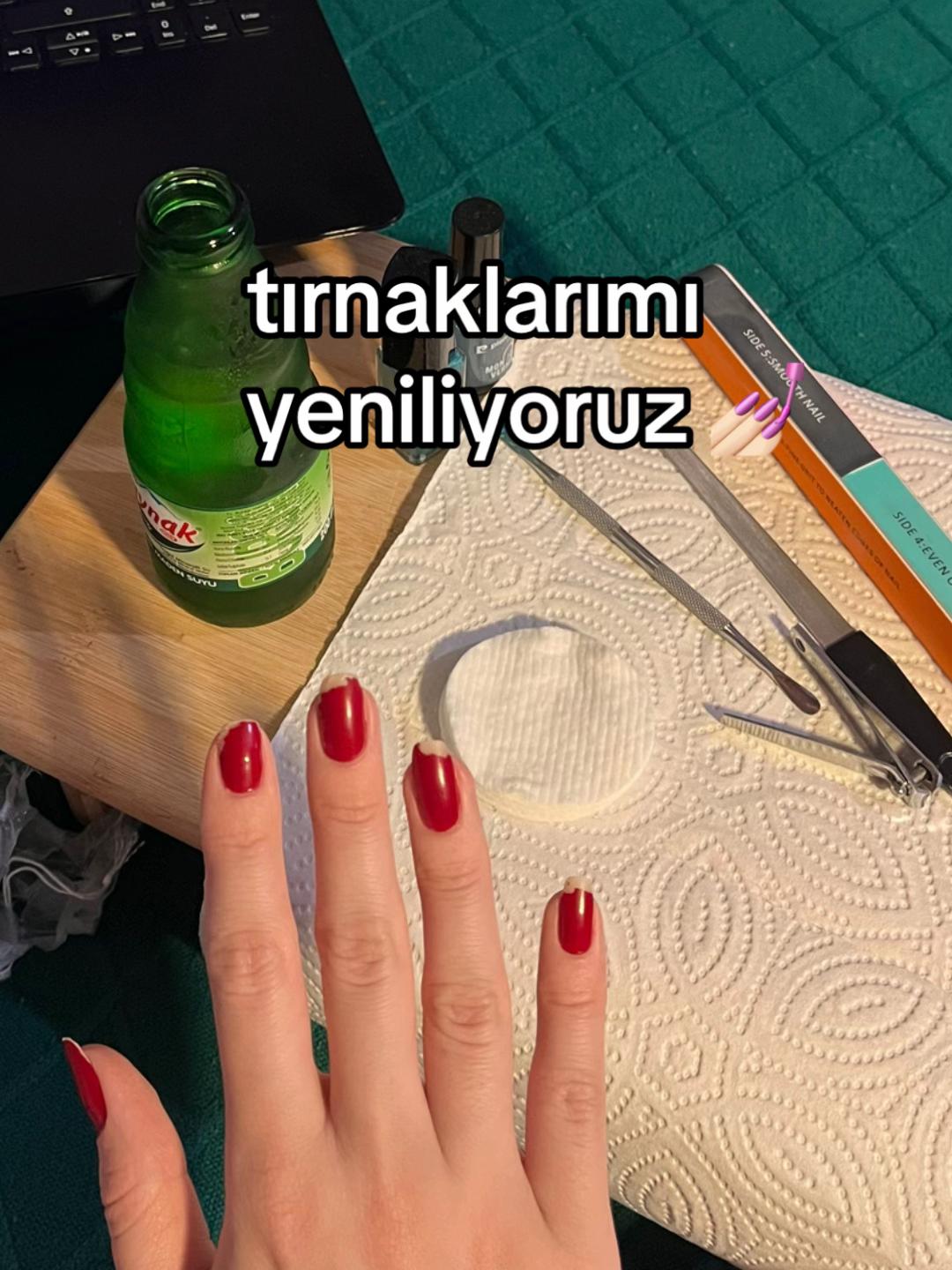 @selenika 🔮