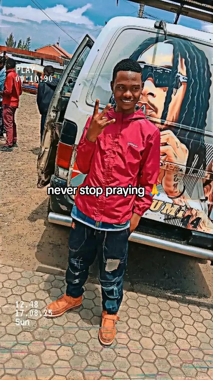 @NI L&Iuml;V&Egrave;