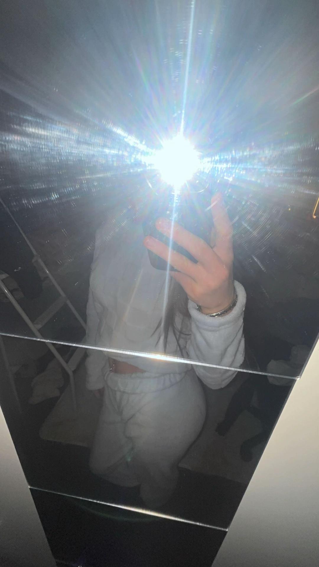 @lacey_may12x