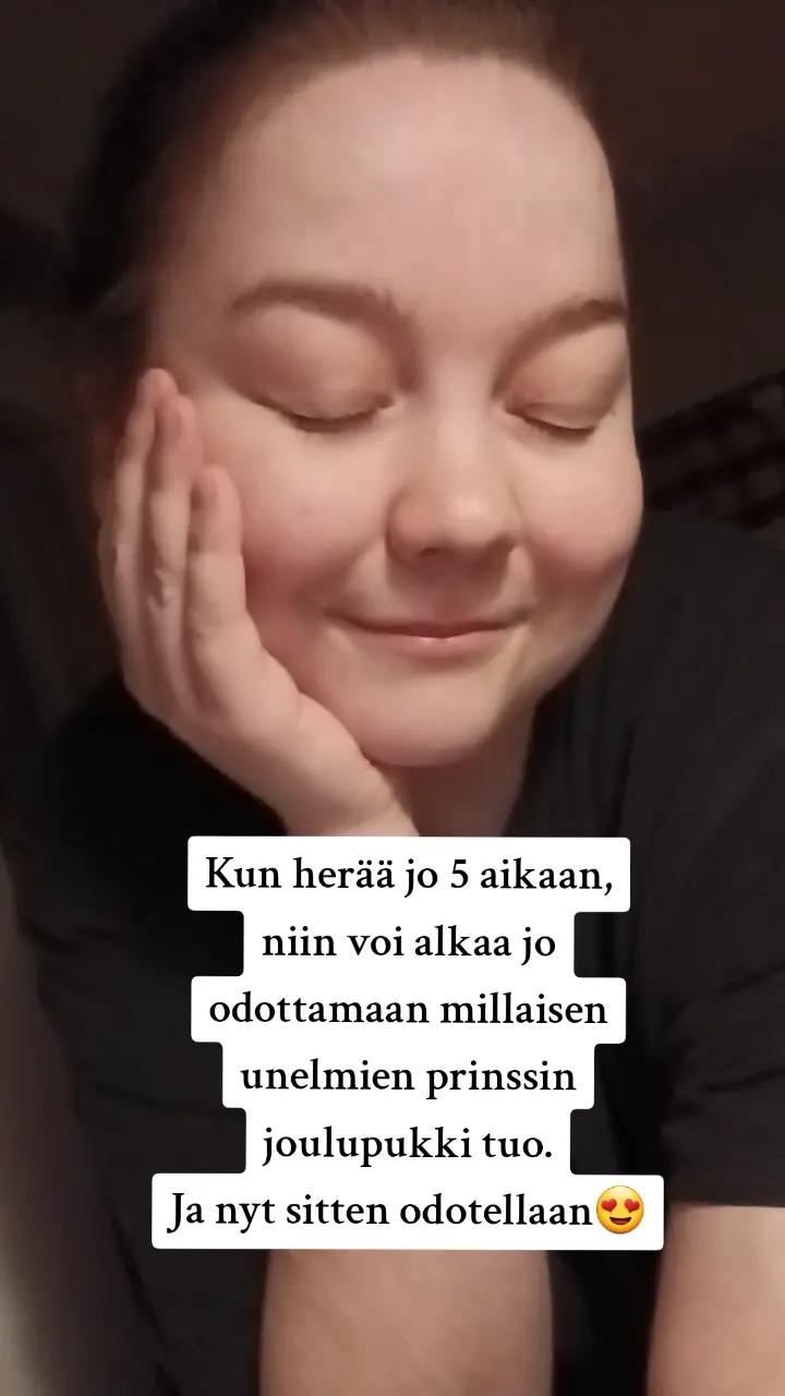 @Tiinaxzu