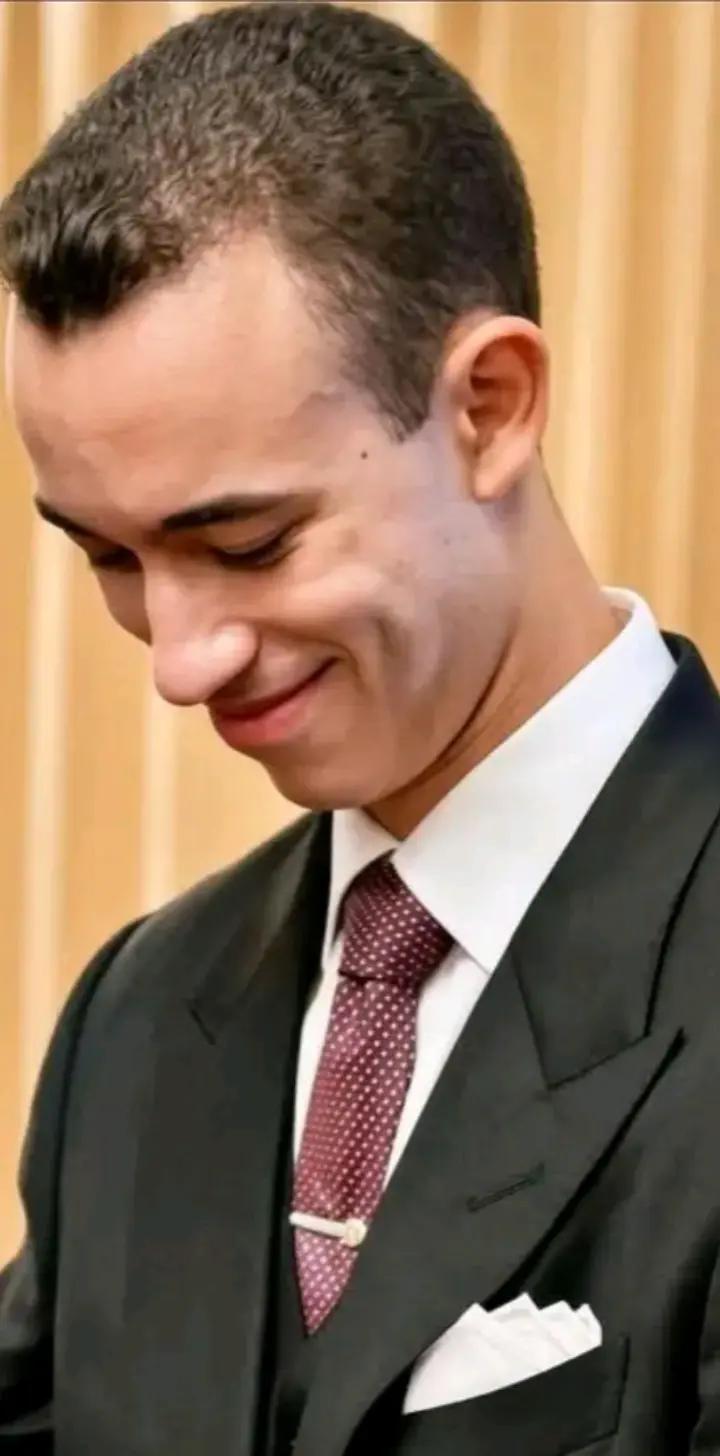 @رشيد المتواضع مع الكل