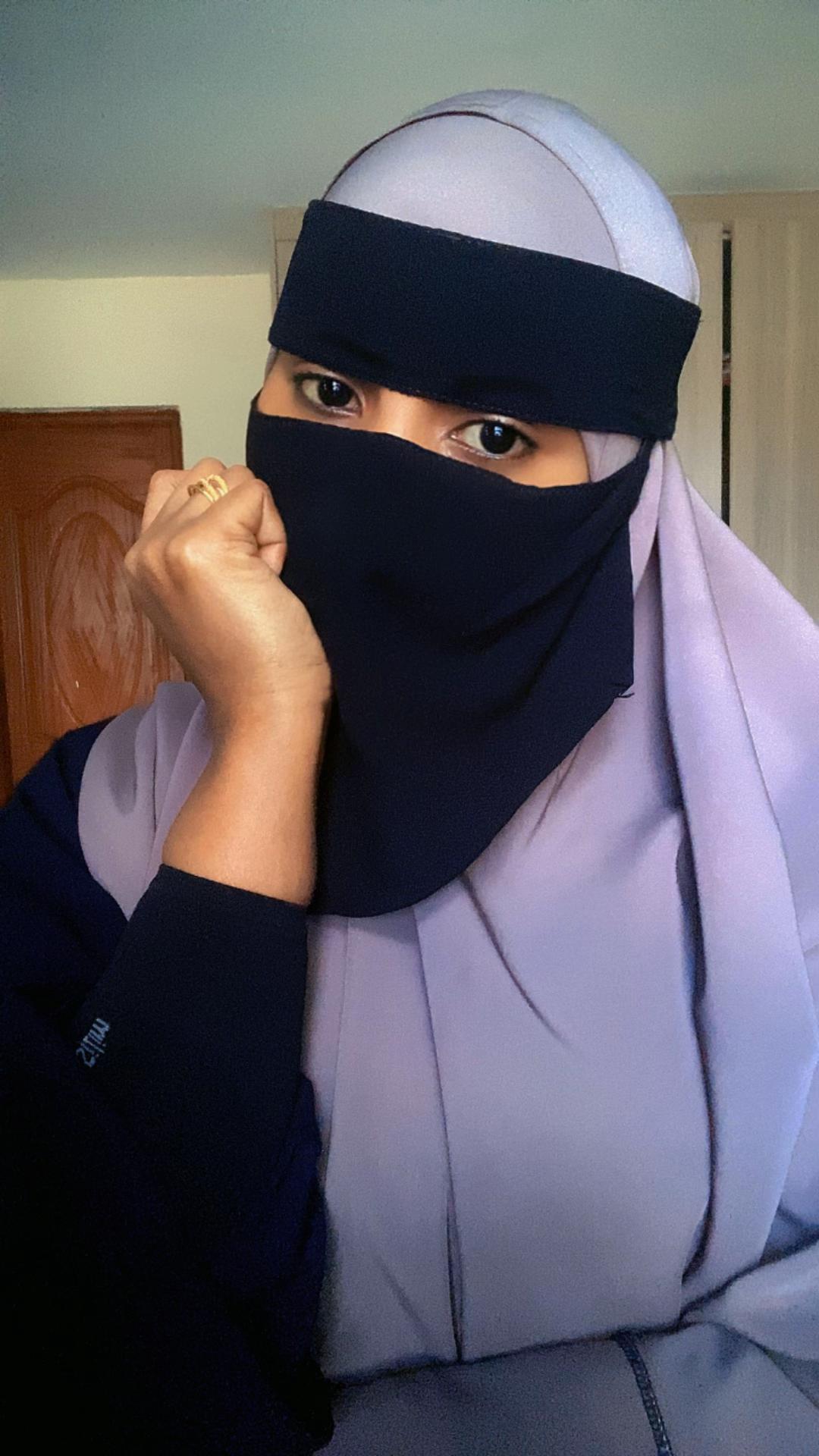 @Bushra muuse🥷🧕🥀