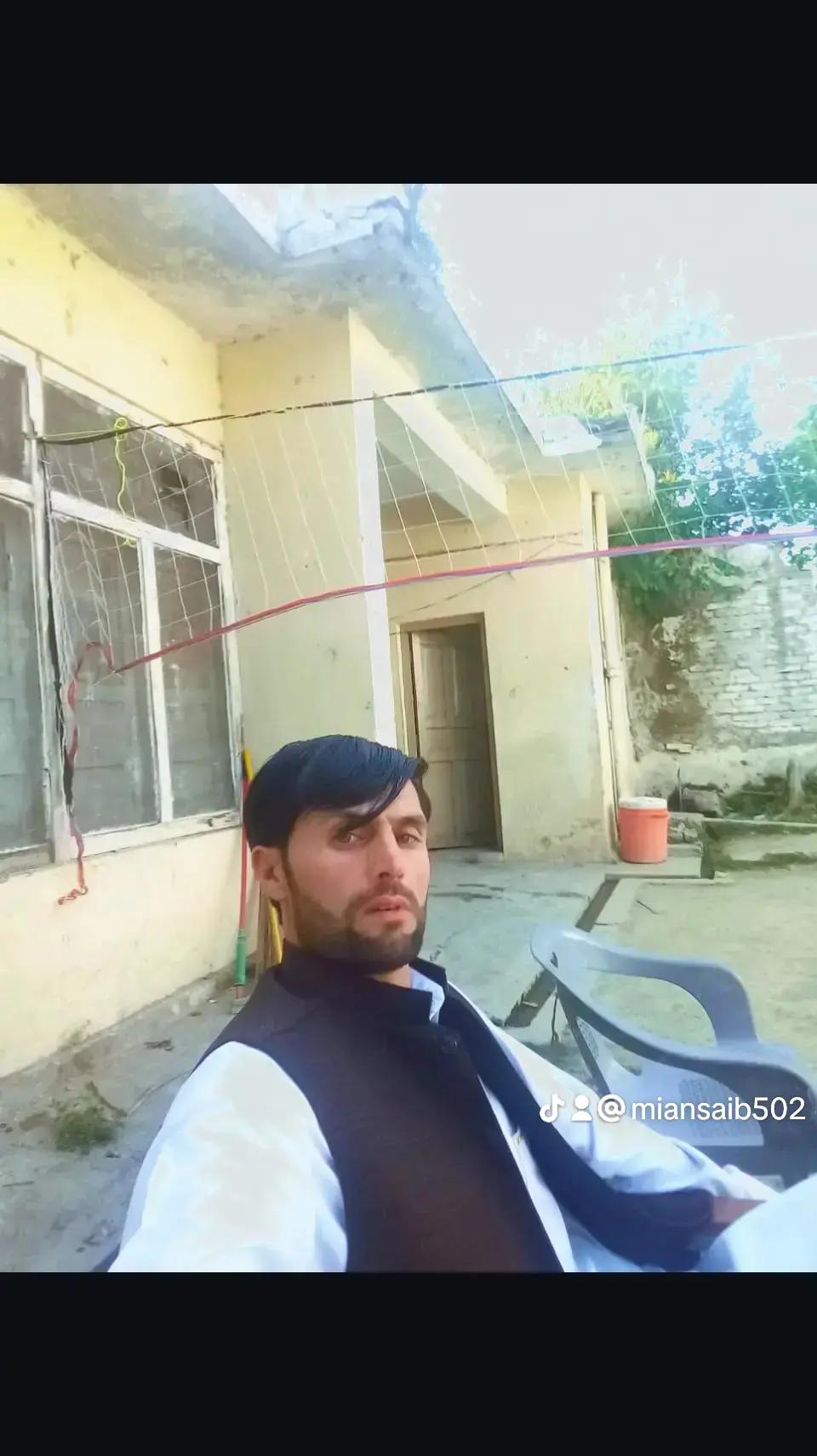 @Gul Khan 🌹🌹🌹🌹🌹🌹🌹🌹