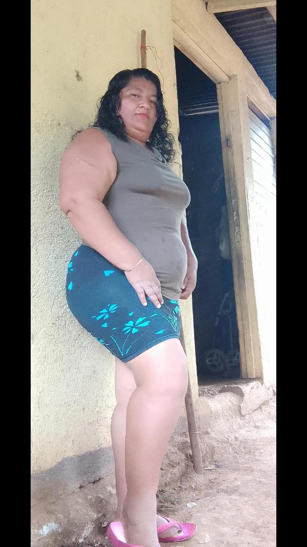 @Martínez
