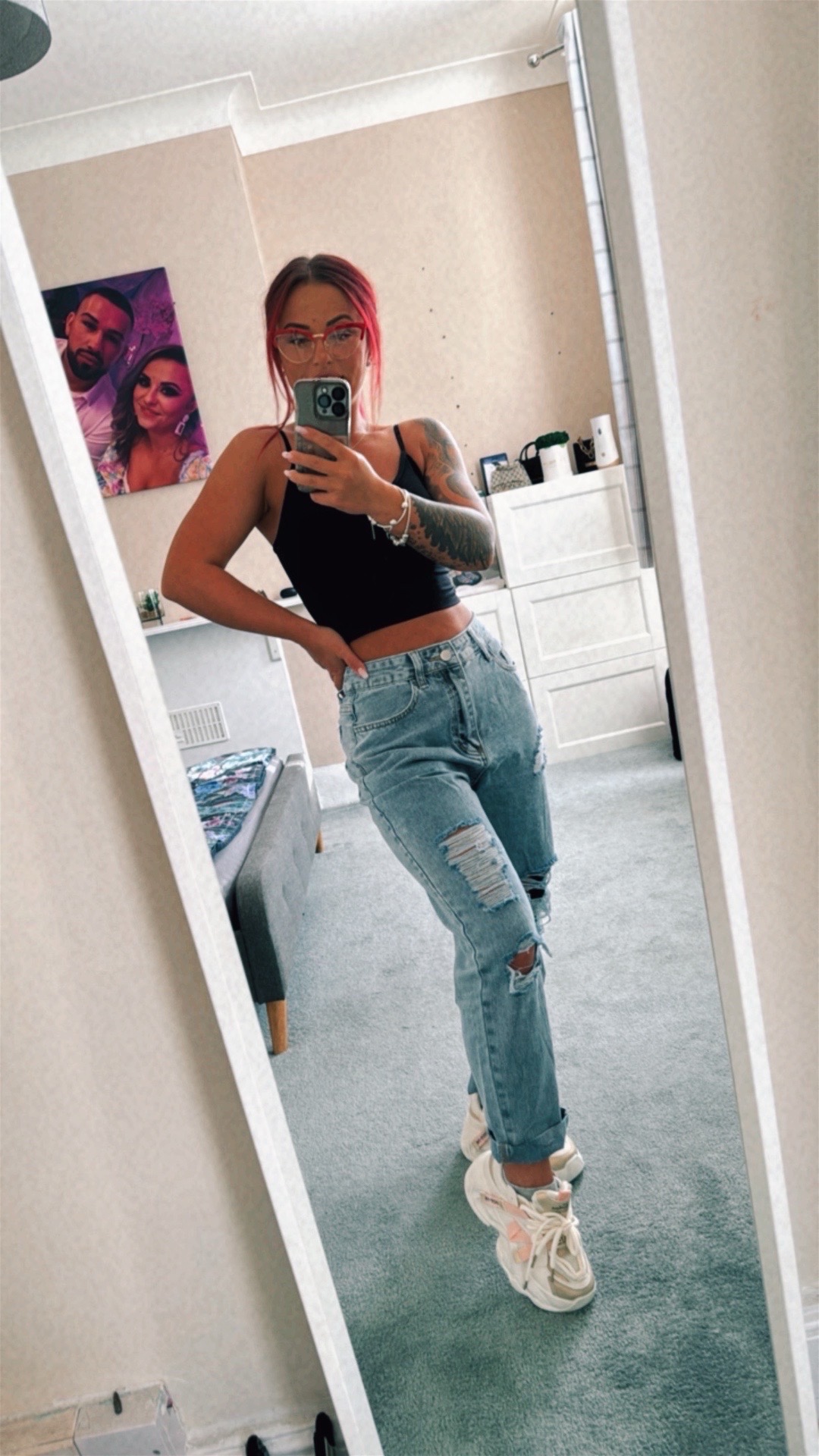@Larisa Truichici