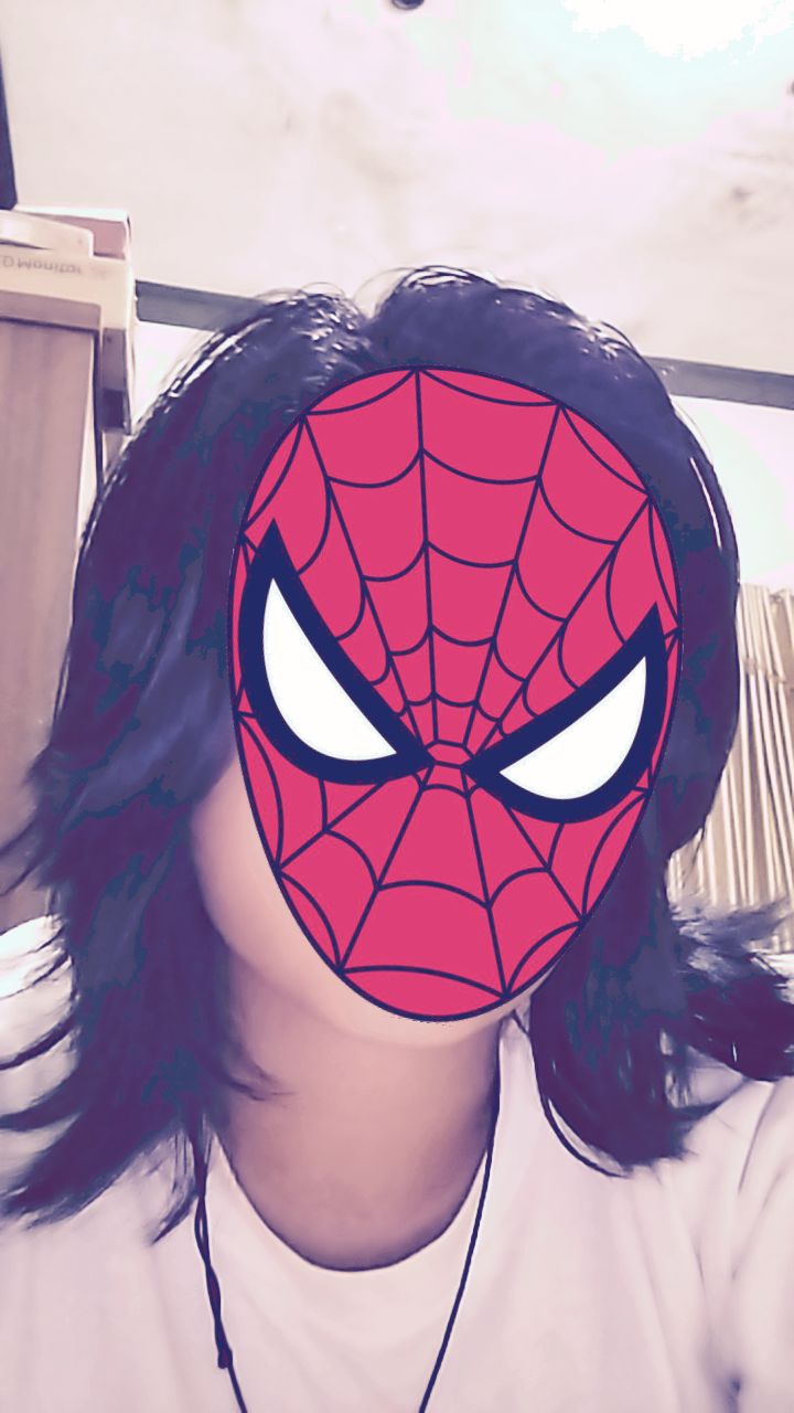 @Ladybugg_