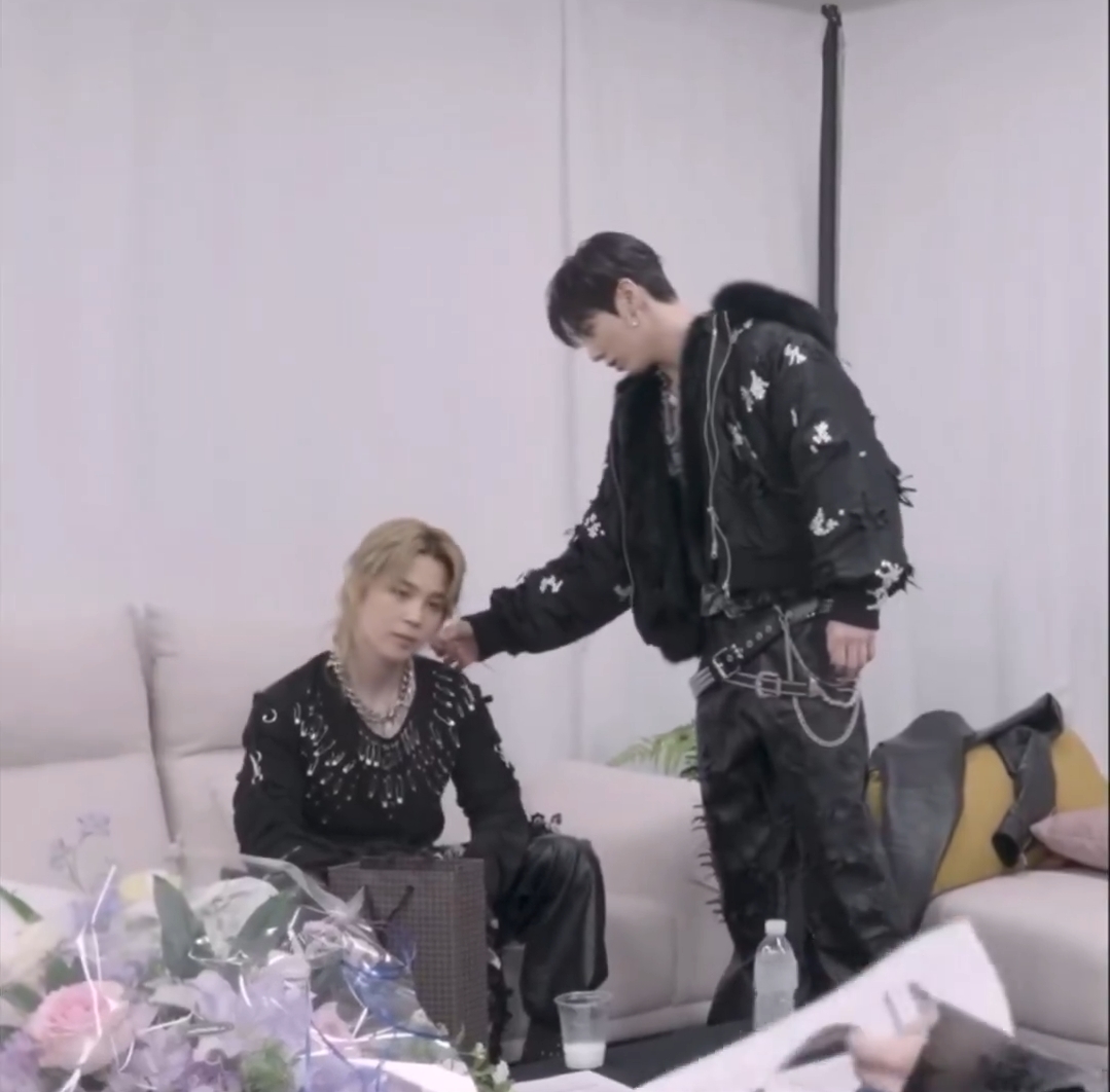 @JKโกJM