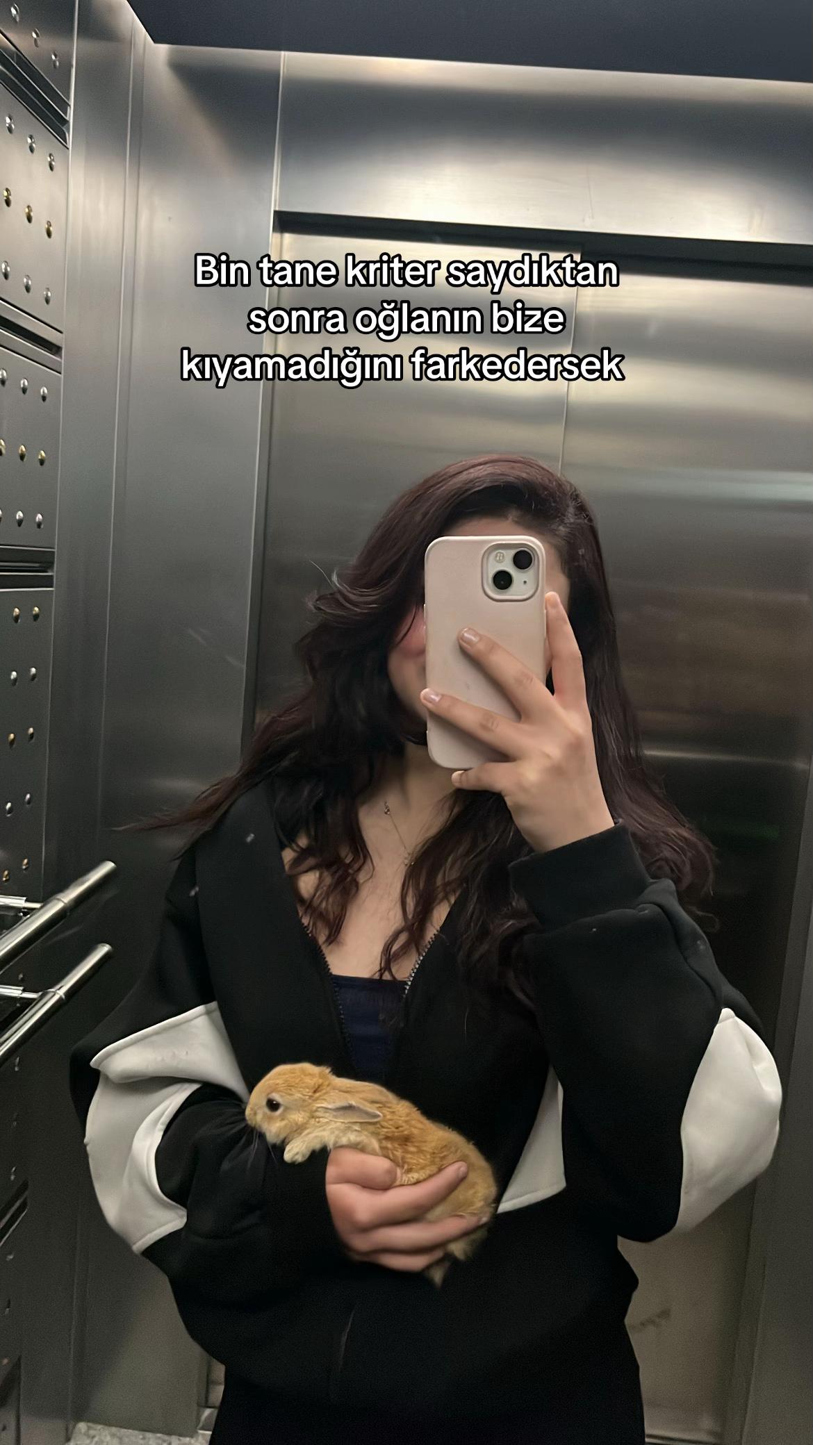 @Esraaa