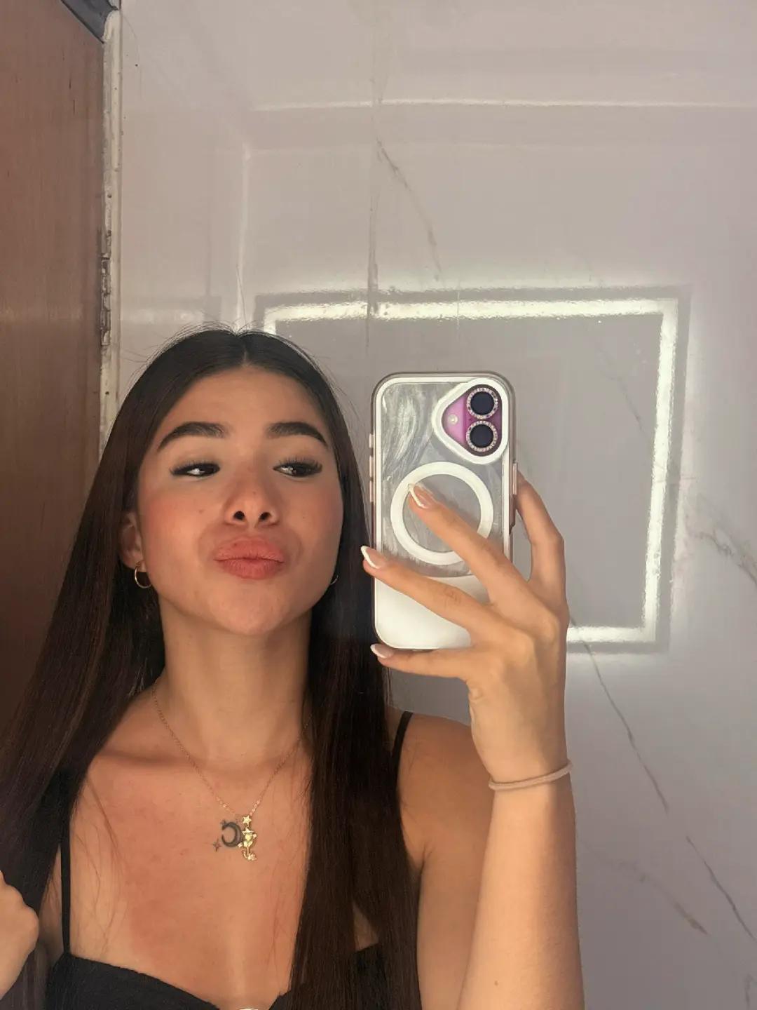 @Laura🐞