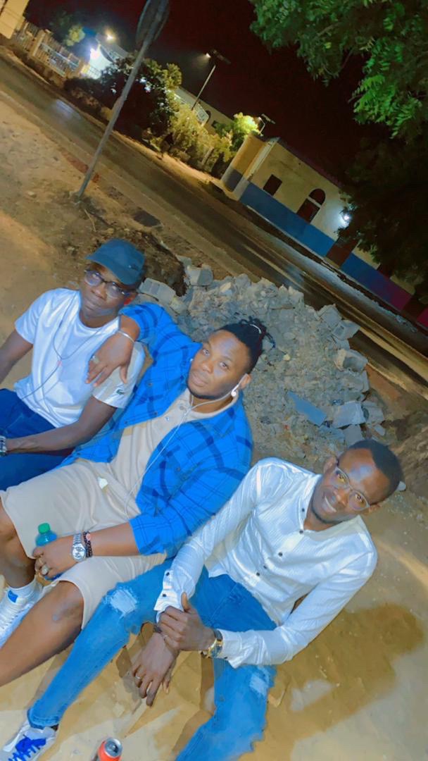 @Zazo l&rsquo;artiste ♈️🧠🇸🇳🇩🇪