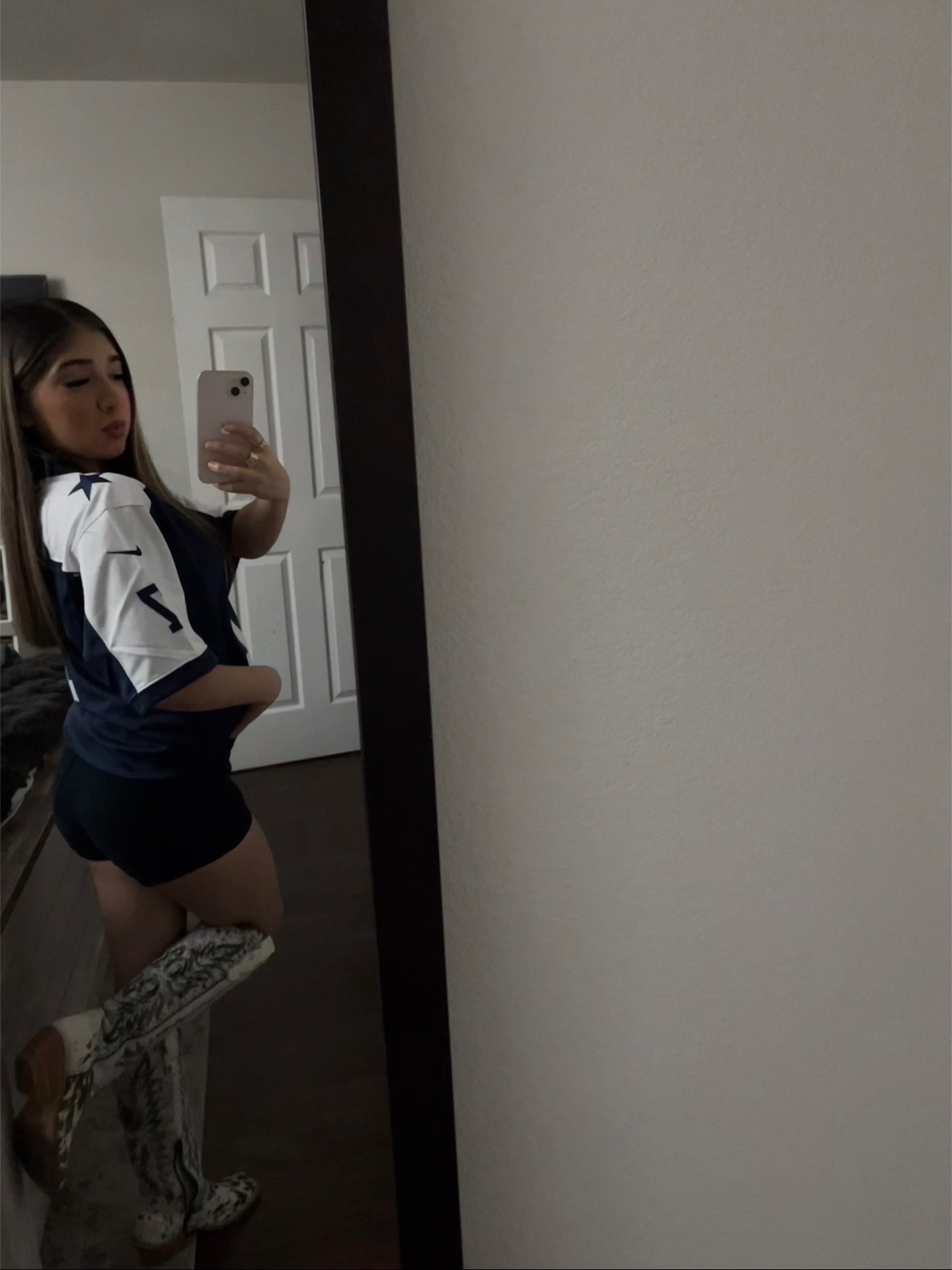 @𝐍𝐚𝐭𝐭⚡️