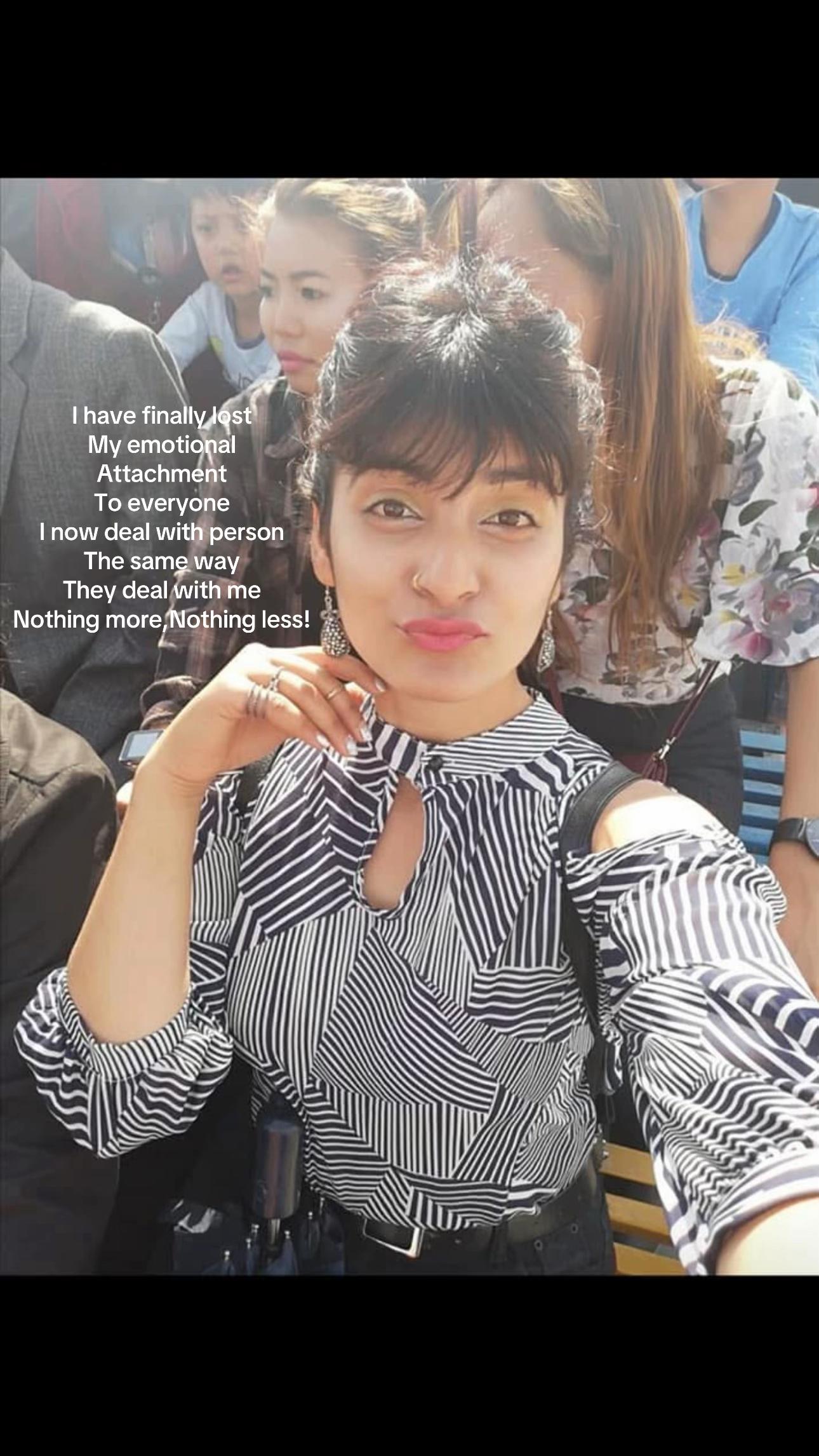 @KayaPaudyal10💔🖤