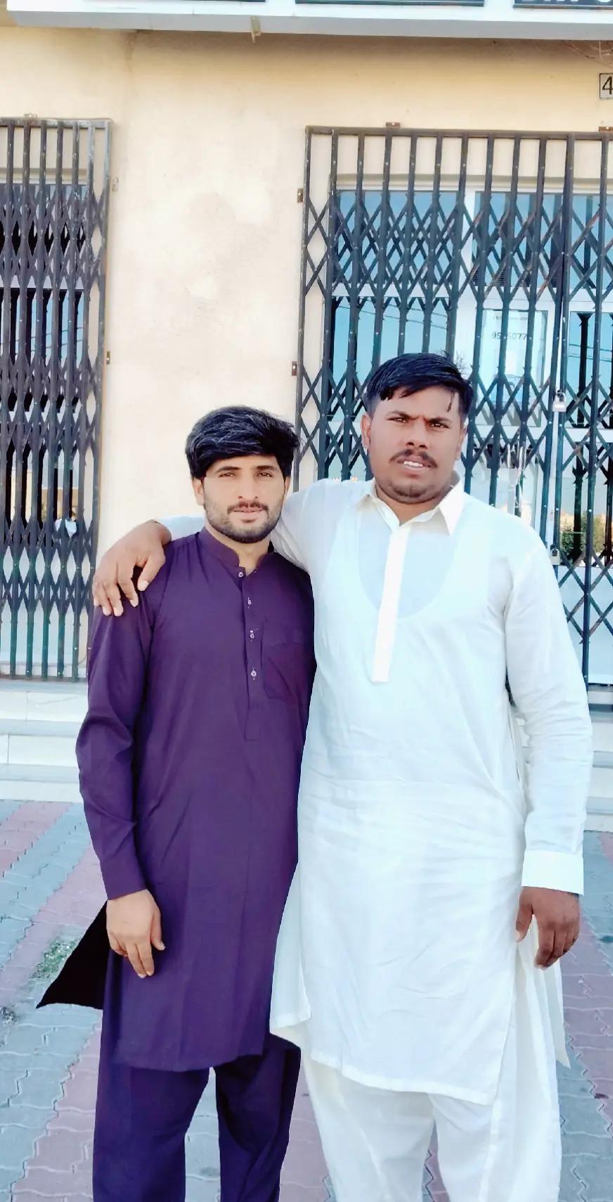 @🇵🇰yasirjutt9680🇴🇲
