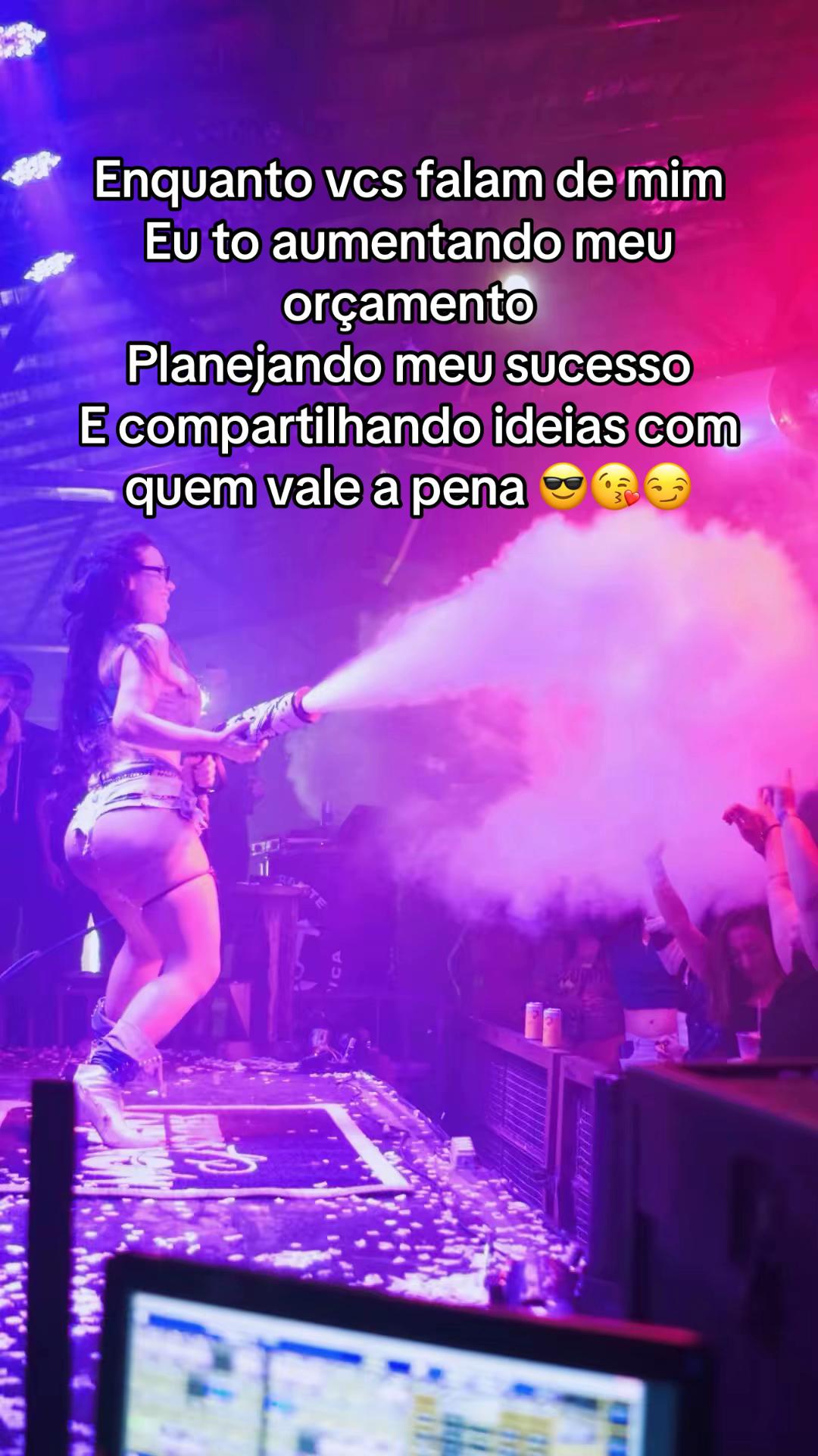 @djmonaliny