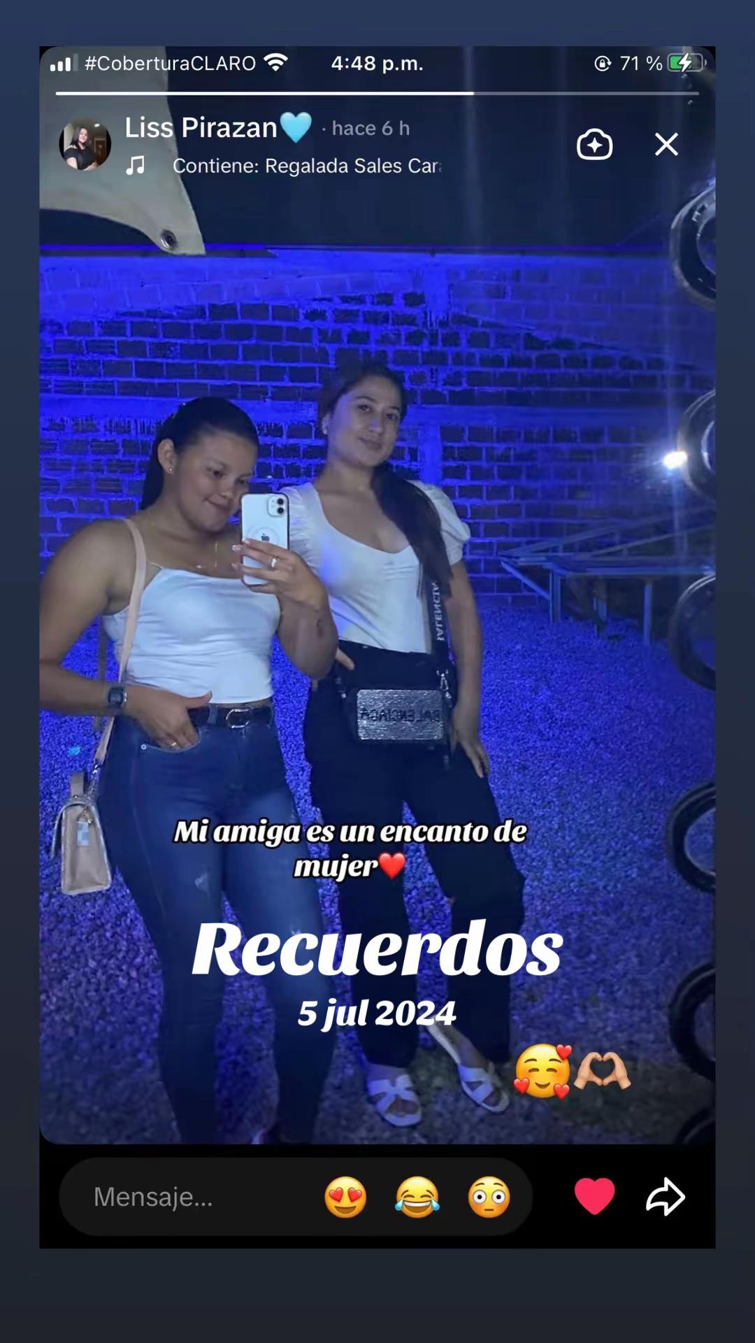 @🧜🏻♀️