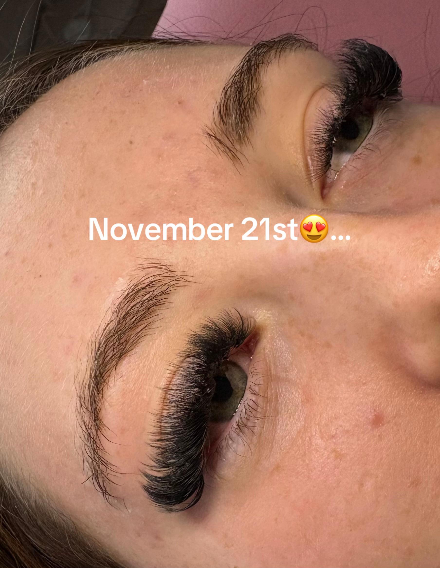 @LashedByAimee