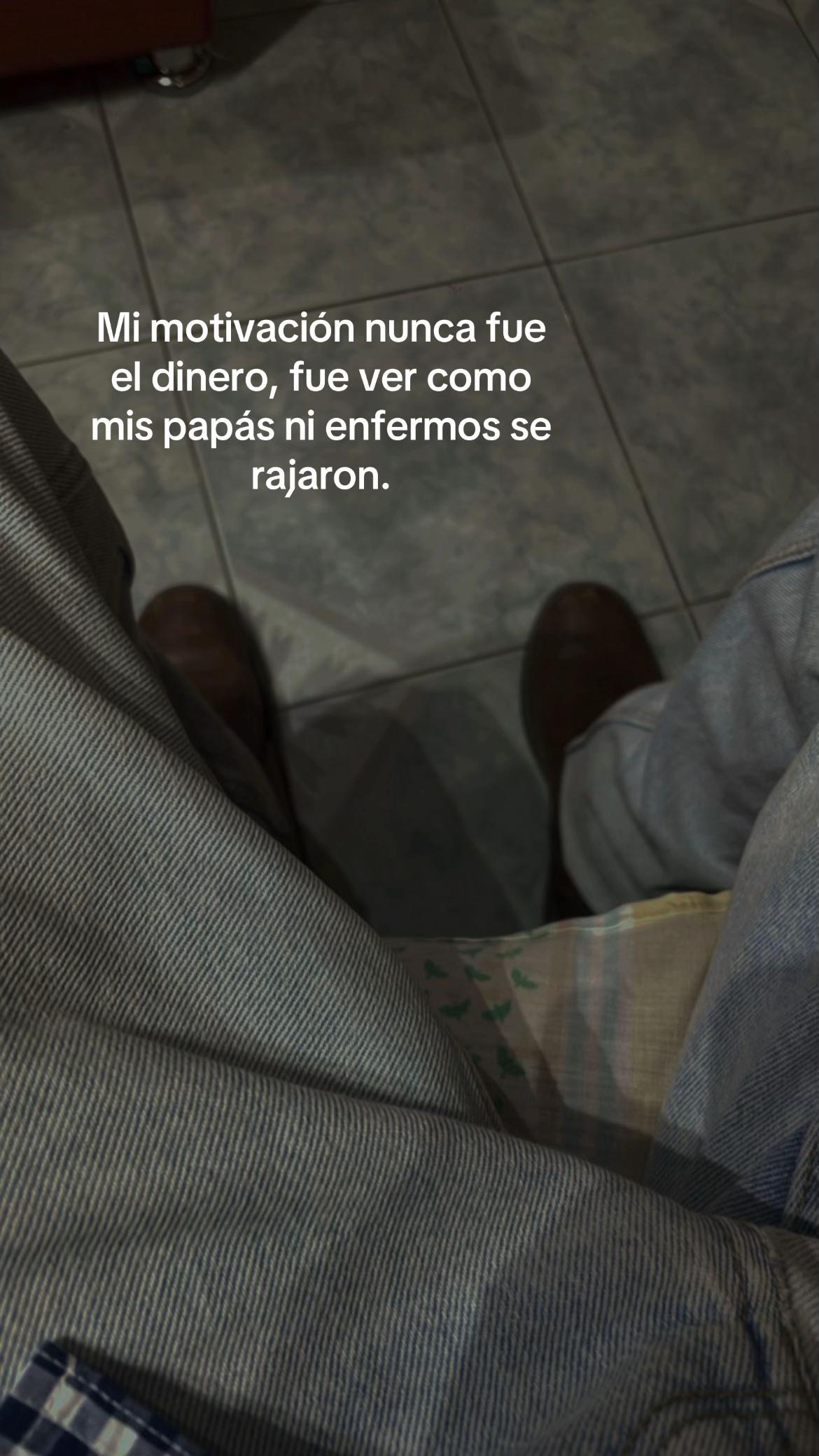 @Adrián__v_v