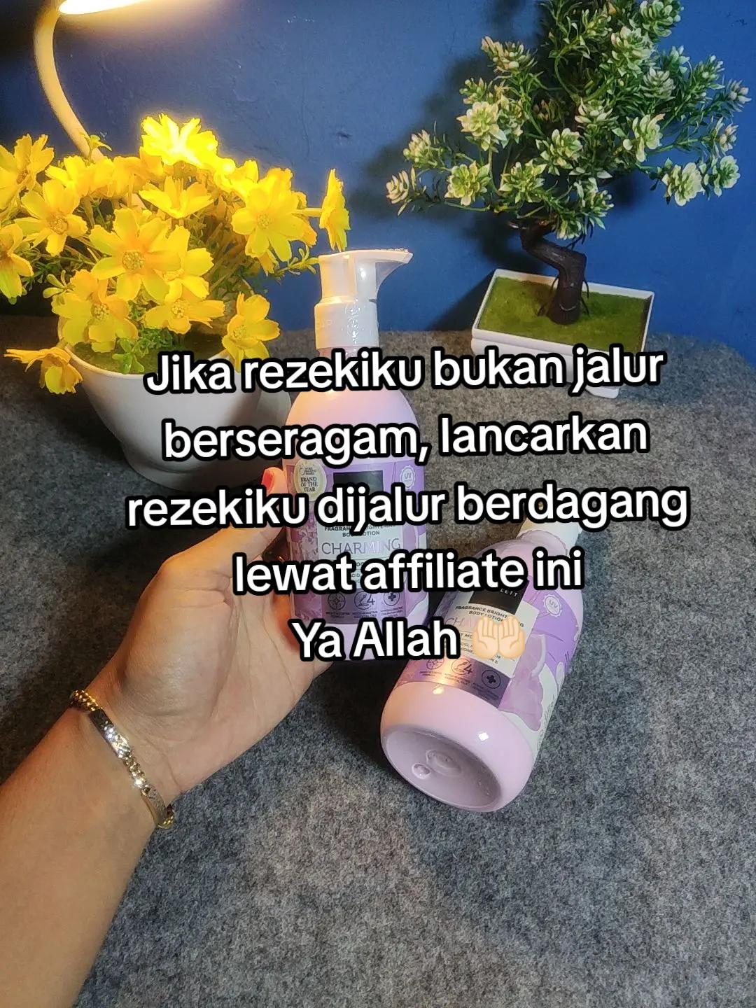 @Rindi Afrilia𝜗𝜚✨