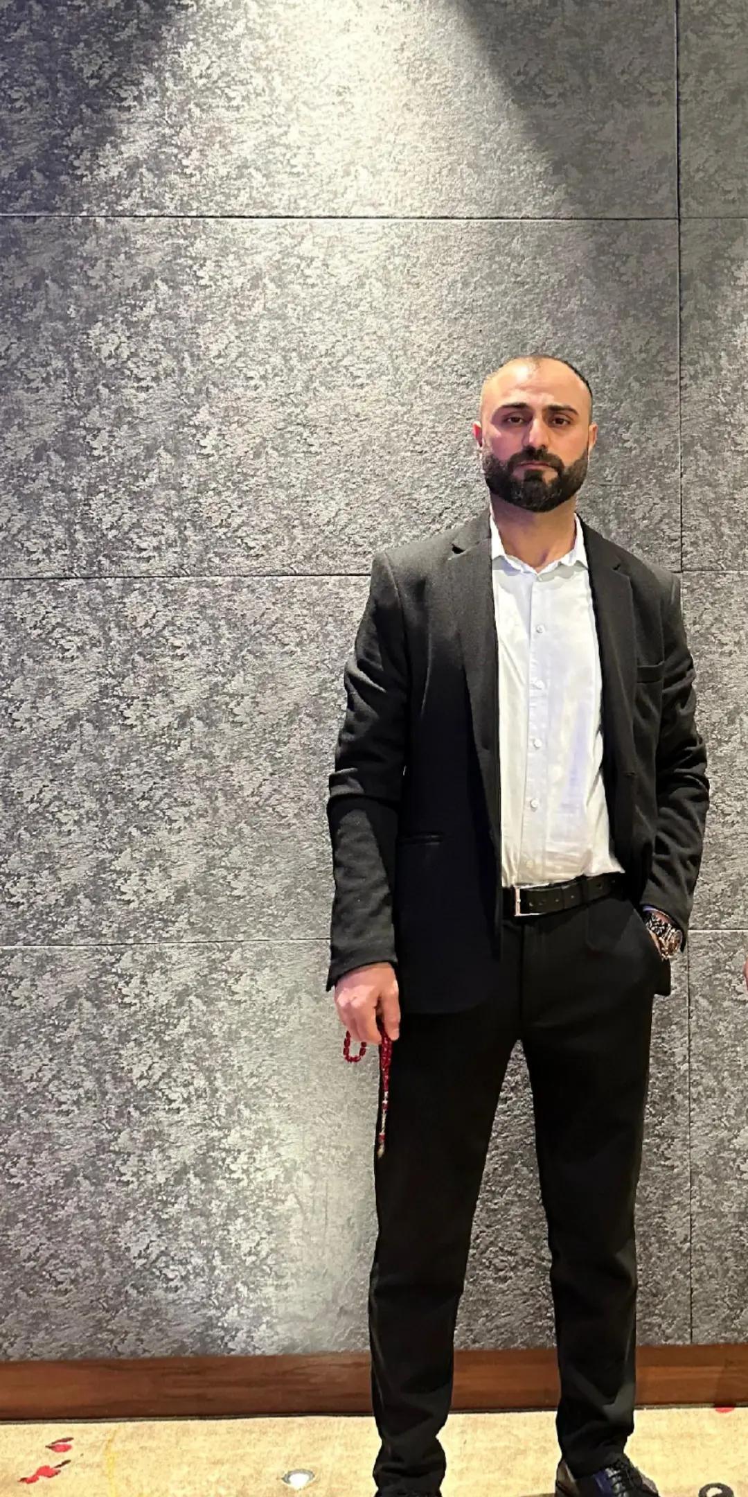 @Azat Ozkur