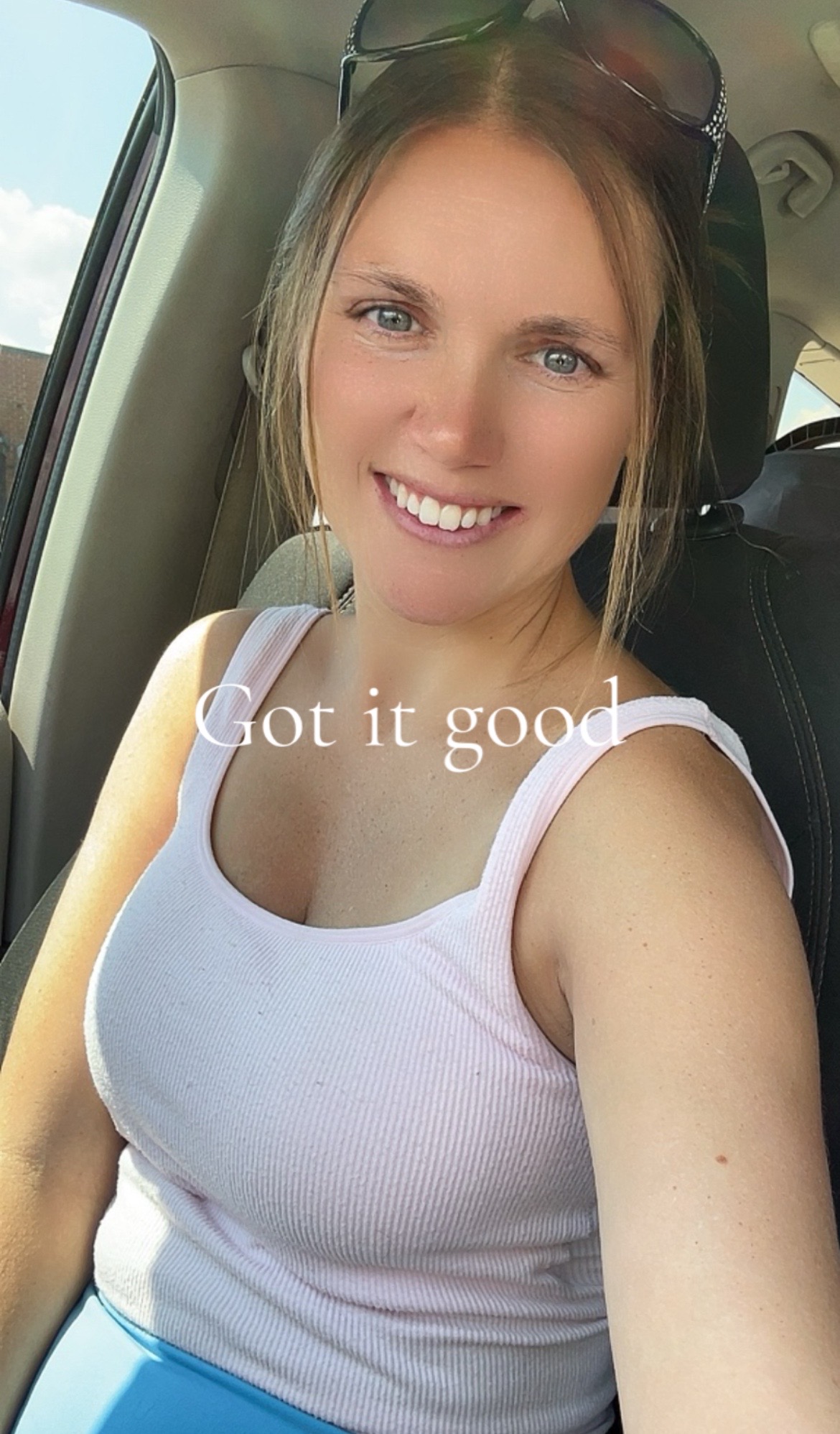 @Ashleykrobertson