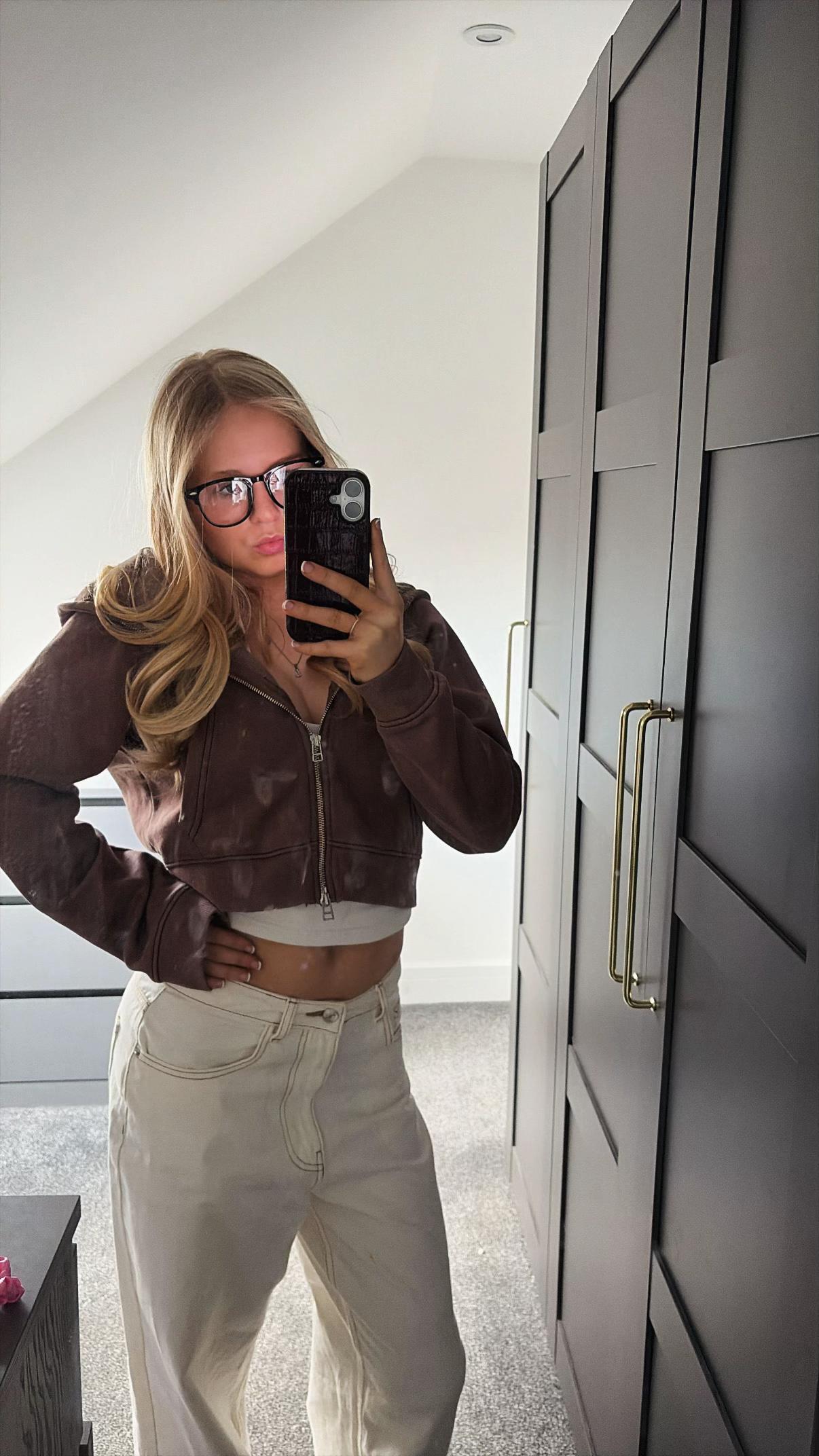@livvday
