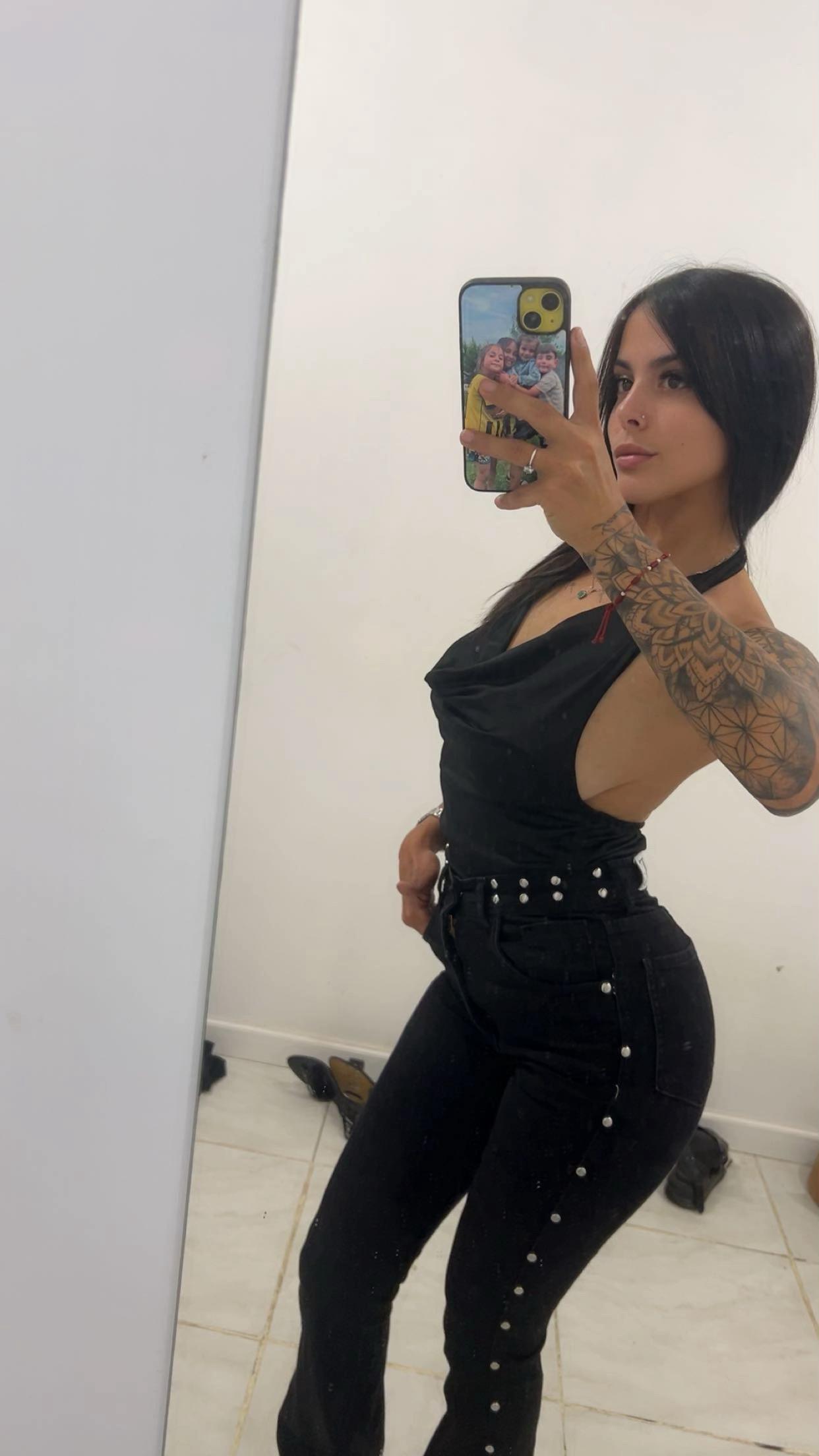 @Madison silvera🧏🏻♀️