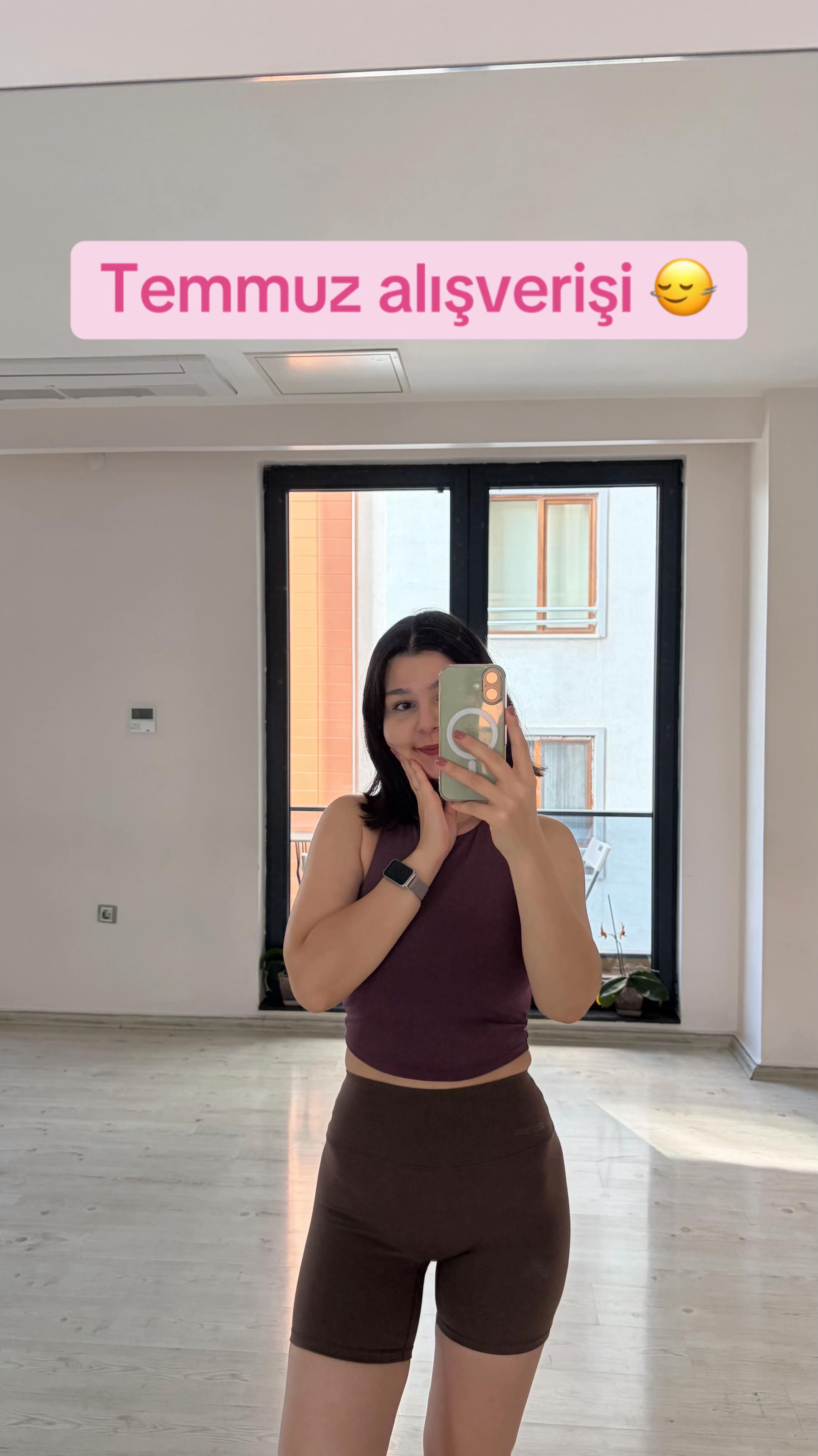 @Lily 🦢✨