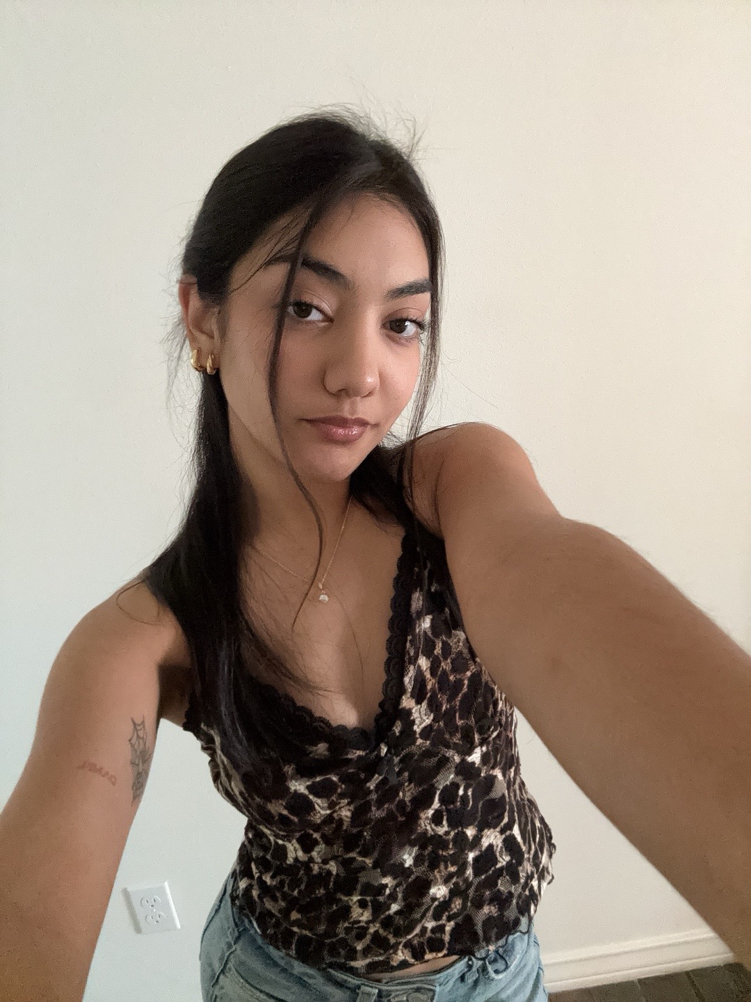 @ariannalon